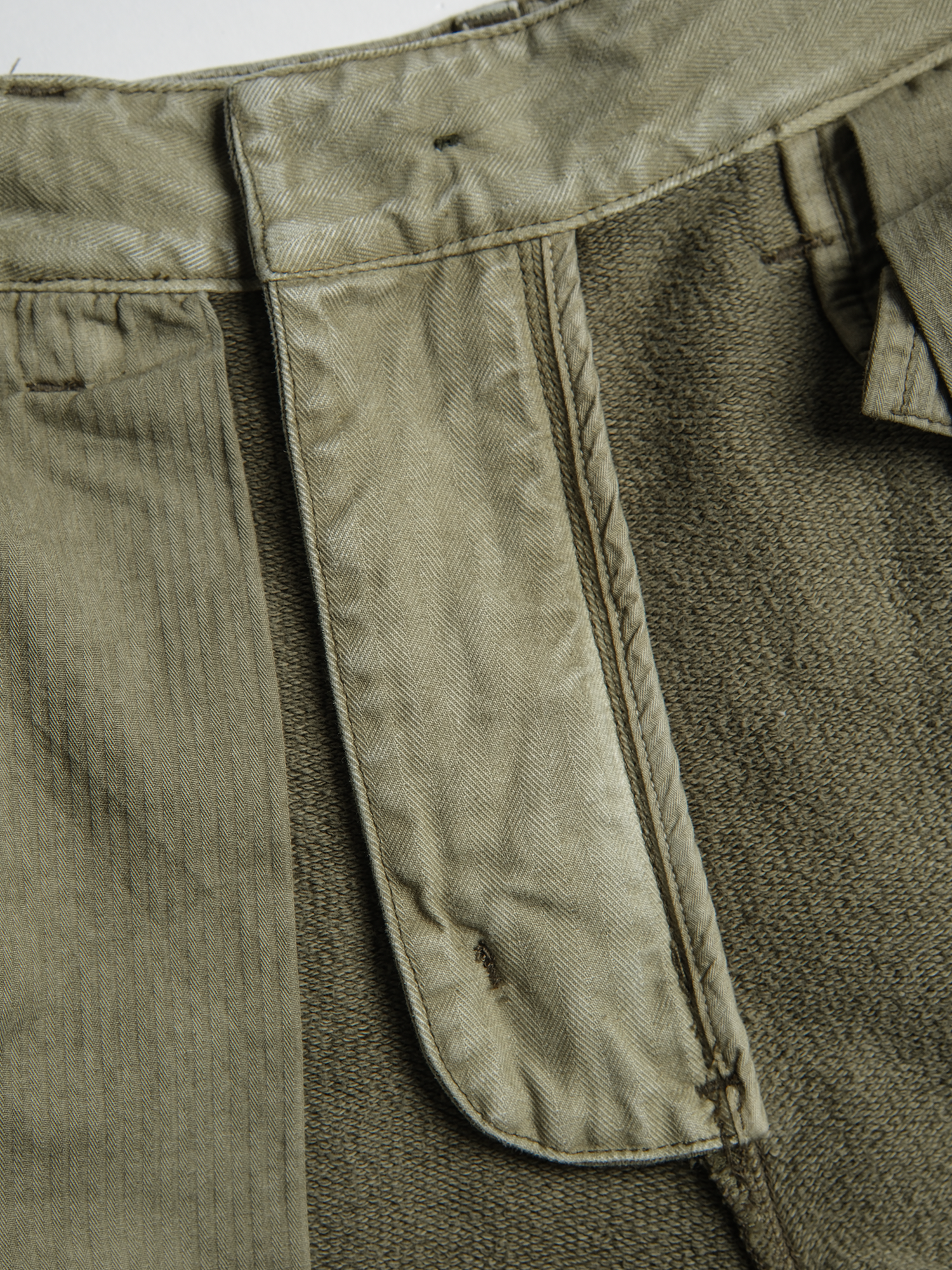 NEIGBORL Utility Multi-Pocket Drawstring Sweat Shorts