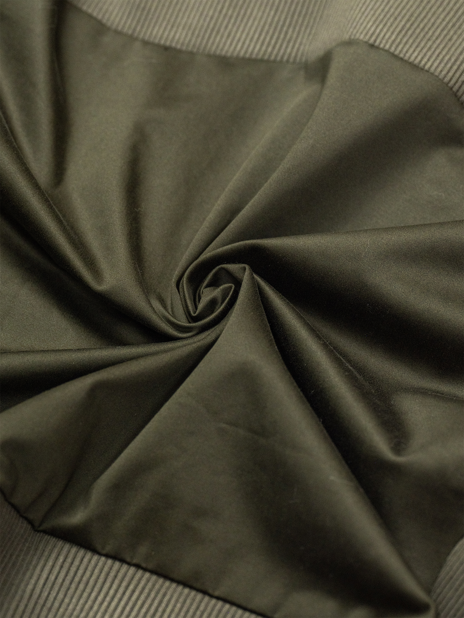 KADAKADA Rib-Spliced Stand-Collar Cropped Jacket