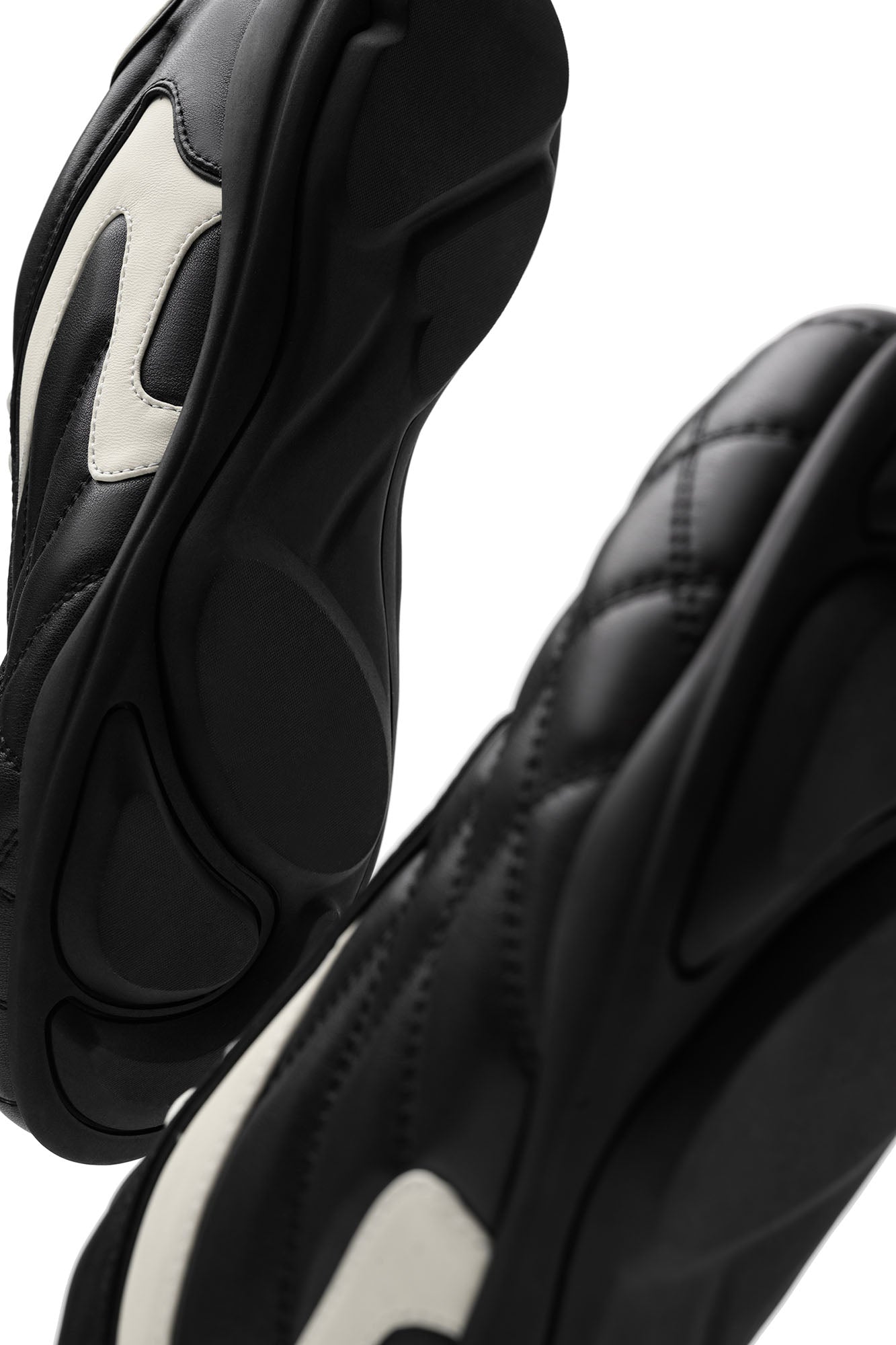 KREATE Quilted Retro Trainer