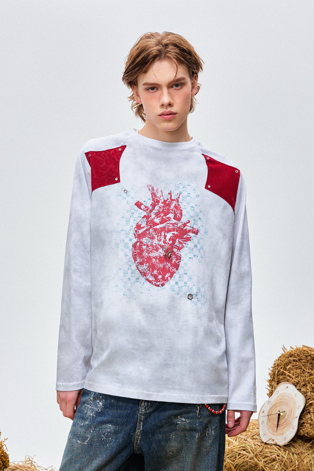 OIPWORD Heart Graphic Appliqué Long-Sleeve Tee, premium urban and streetwear designers apparel on PROJECTISR.com, OIPWORD