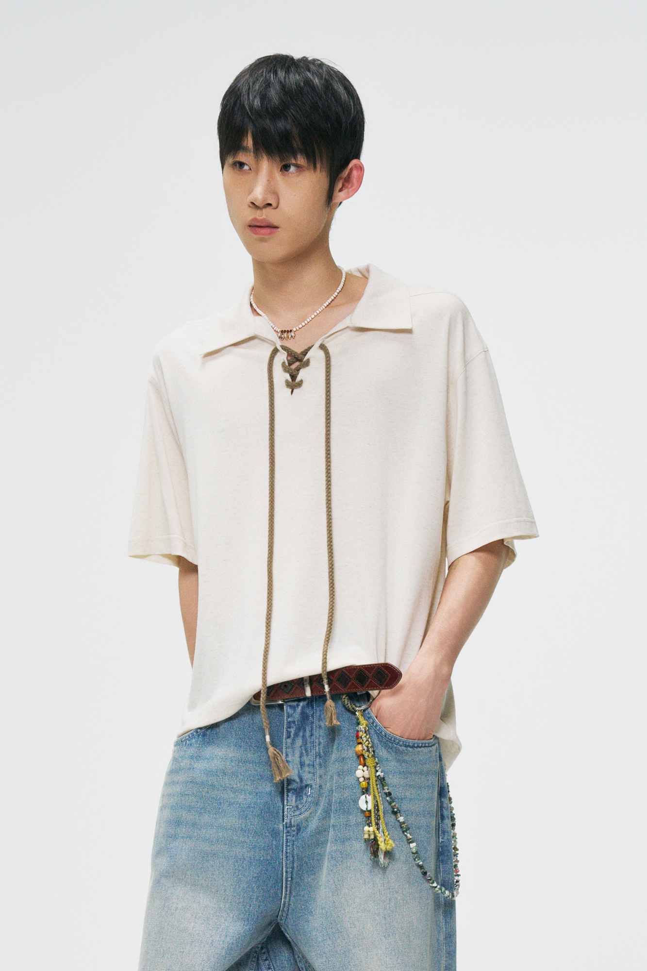 GONGHE REPUB Minimal Linen Lace-Up Tee