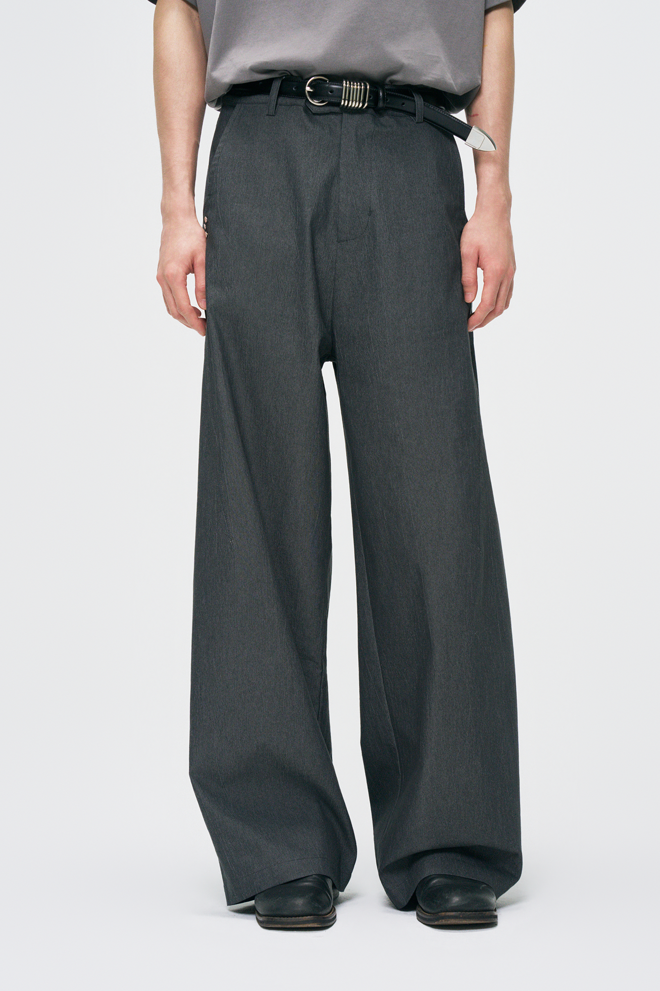 GONGHE REPUB Washed Studded Straight-Leg Pants, premium urban and streetwear designers apparel on PROJECTISR.com, GONGHE REPUB