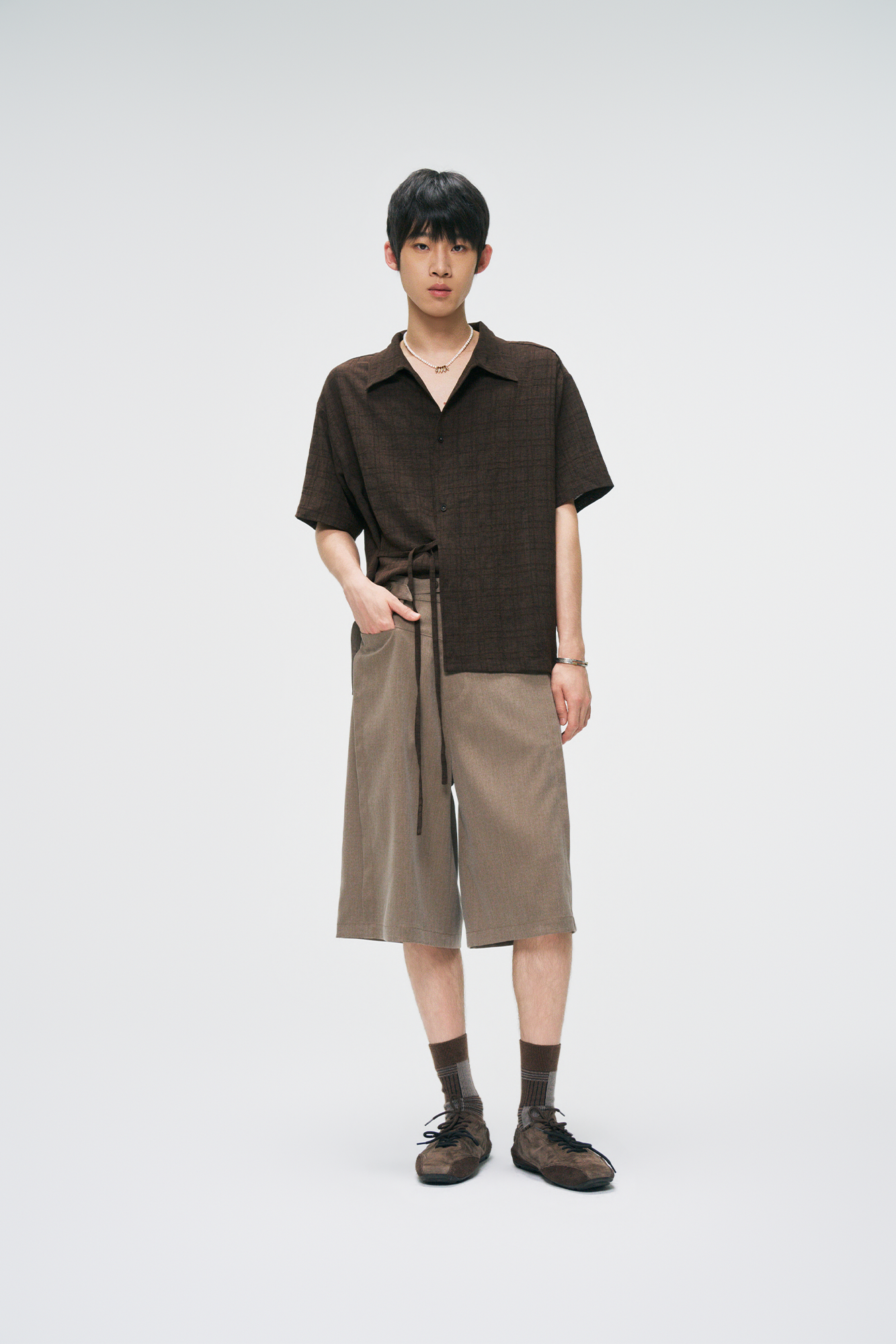 GONGHE REPUB Draped Belted Wool Shorts