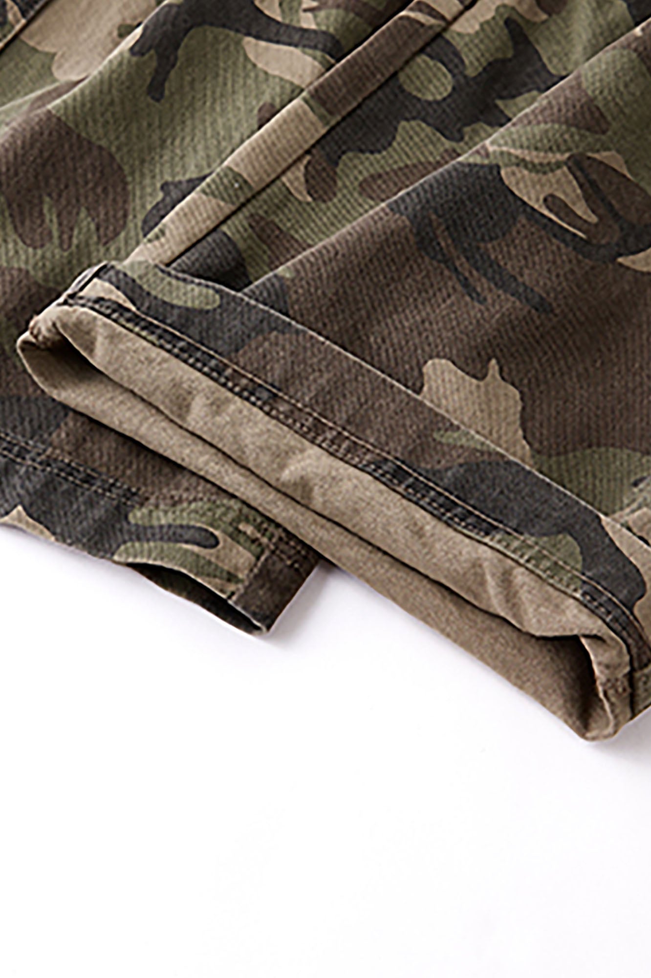 FORFEARTHAT Camo Multi-Pocket Drawstring Pants