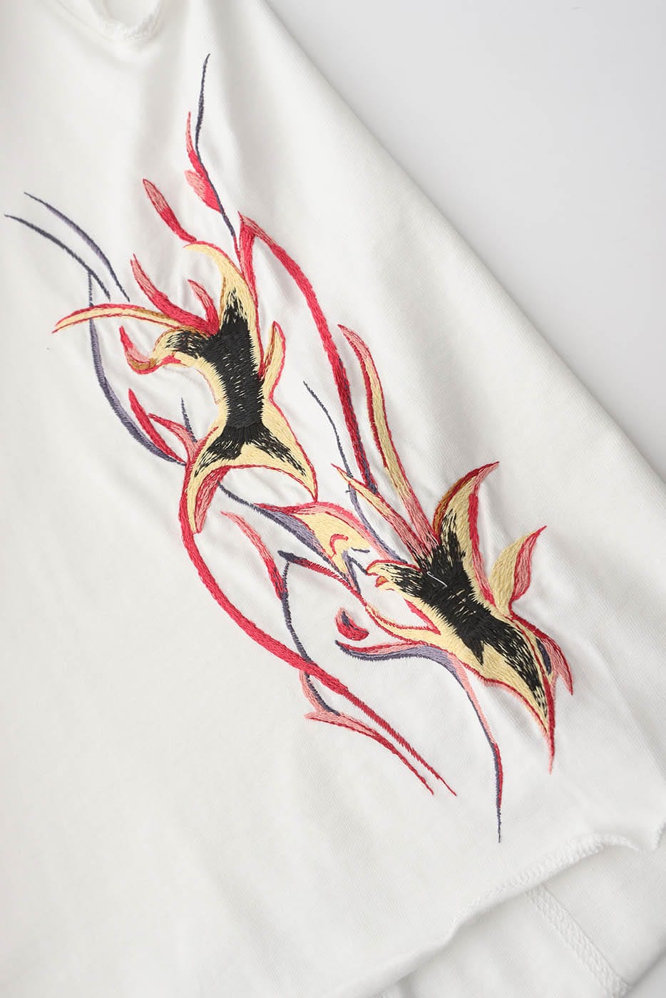 LIFEGOESON Flame Embroidery Deconstructed Sleeveless T-Shirt