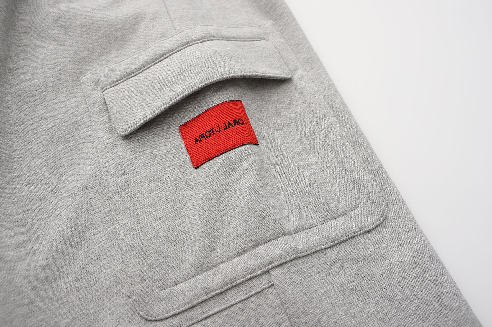 ORAL UTOPIA Fleece-Lined Multi Pocket Sweatpants