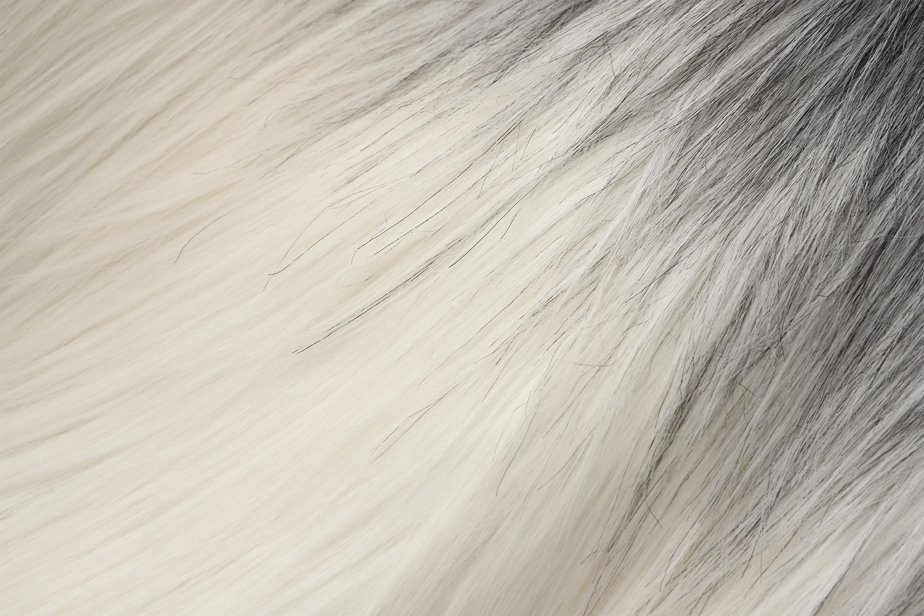 VANN VALRENCE Ombre V-Neck Faux Fur Jacket