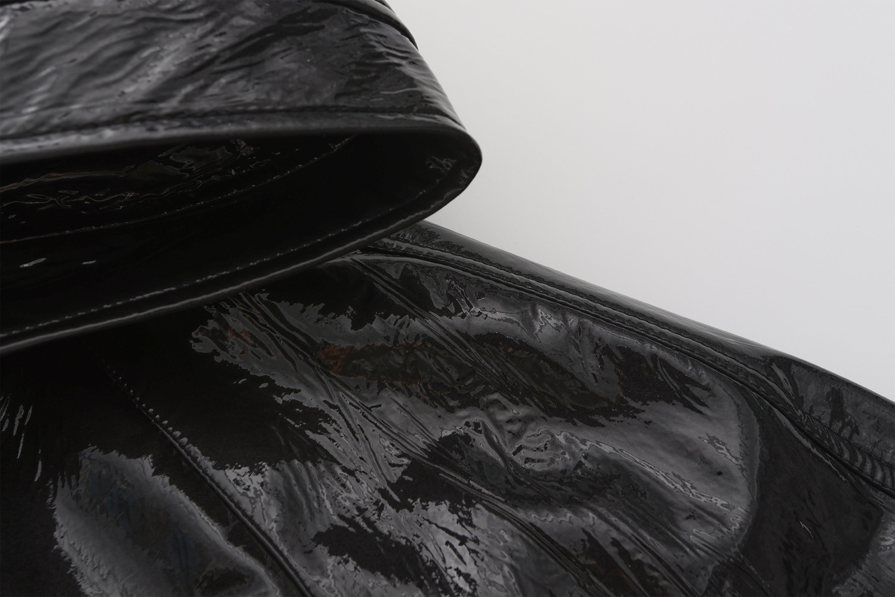 VANN VALRENCE Glossy Belted Hooded Padded Long Coat
