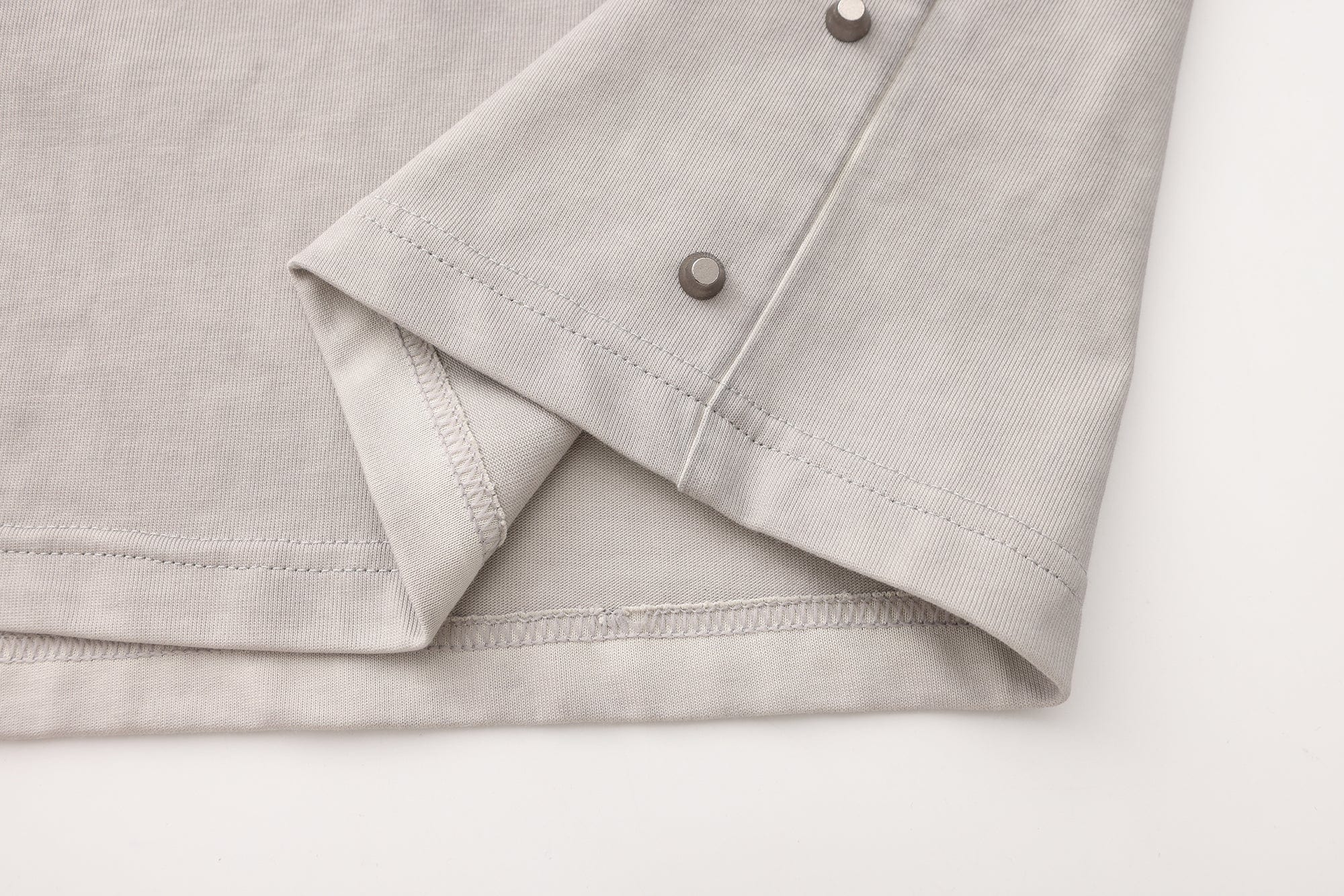VANN VALRENCE Washed Studded Box Patch T-Shirt