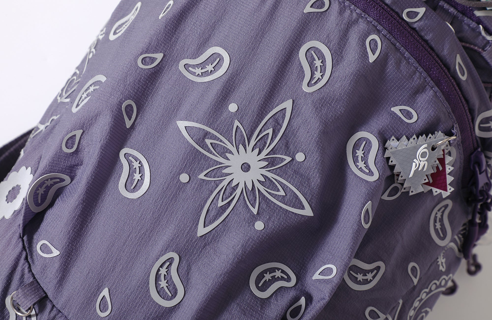 CONPCONP 3M Reflective Paisley Lightweight Backpack