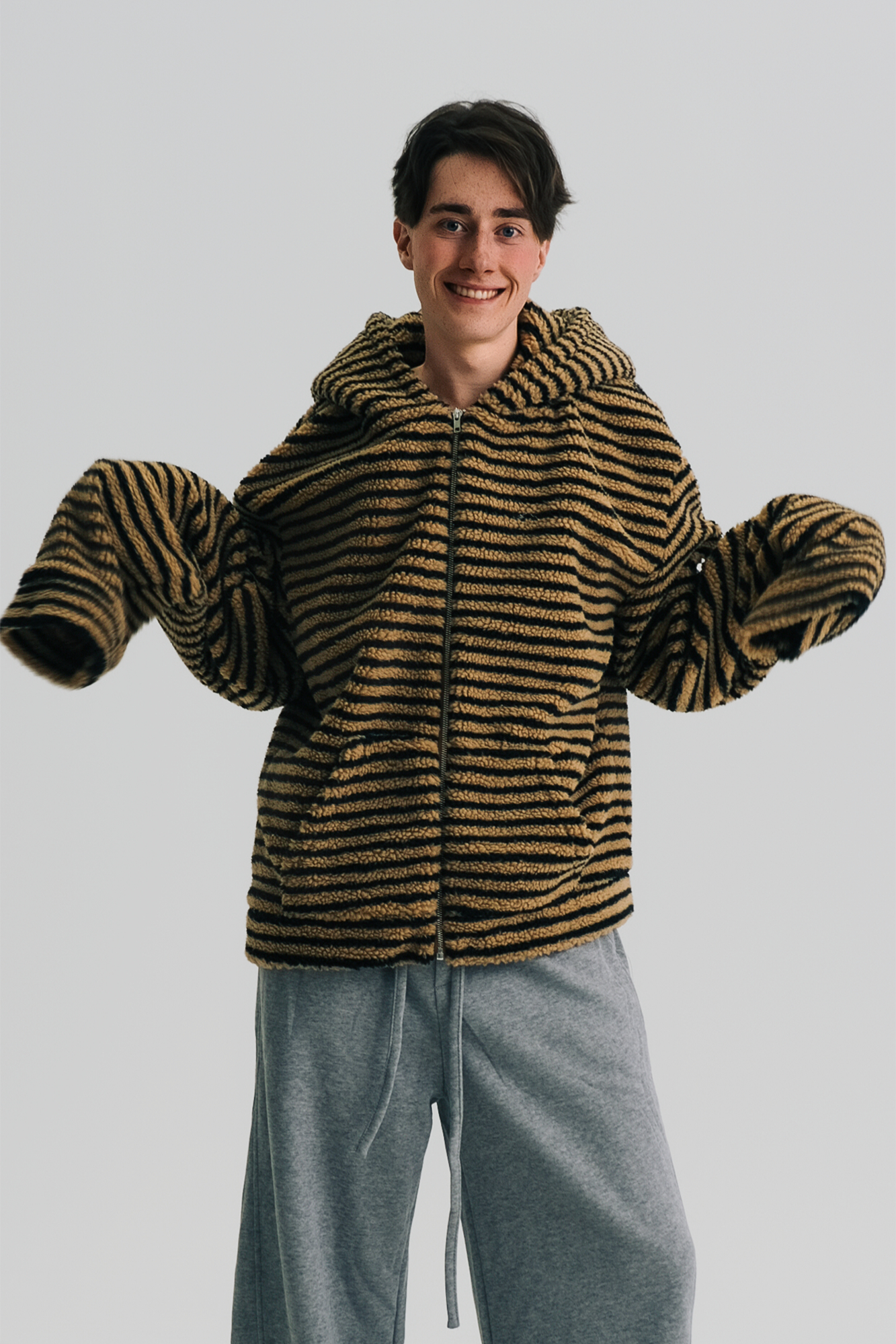 WIID Contrast Striped Fleece Hoodie Jacket