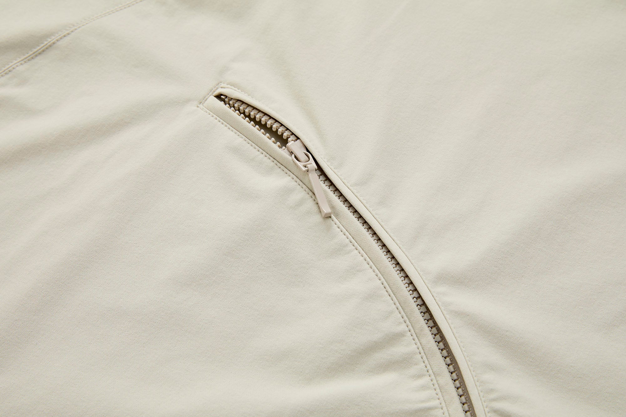 ORGANIC EMOTION Contrast Diagonal Half Zip Oversized  Windbreaker