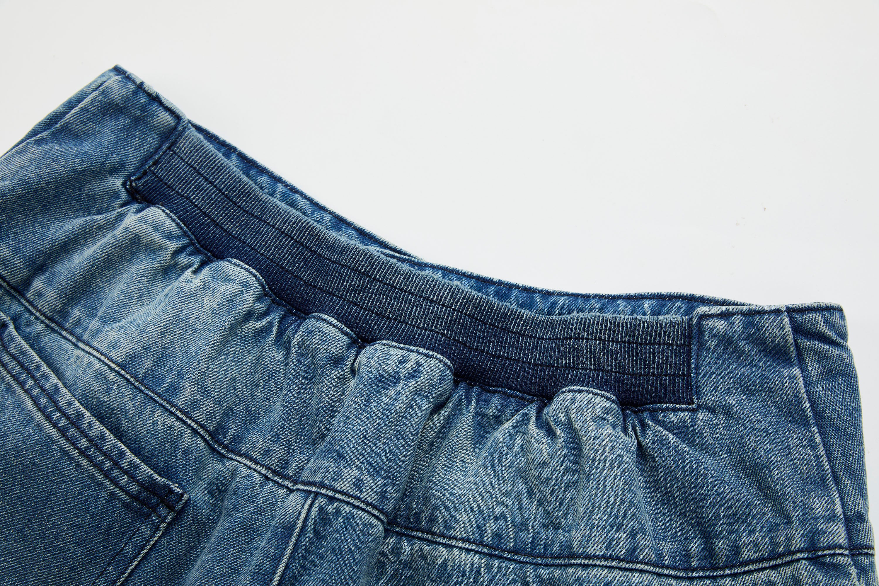 ORGANIC EMOTION Faded Wash Padded-Knee Jeans