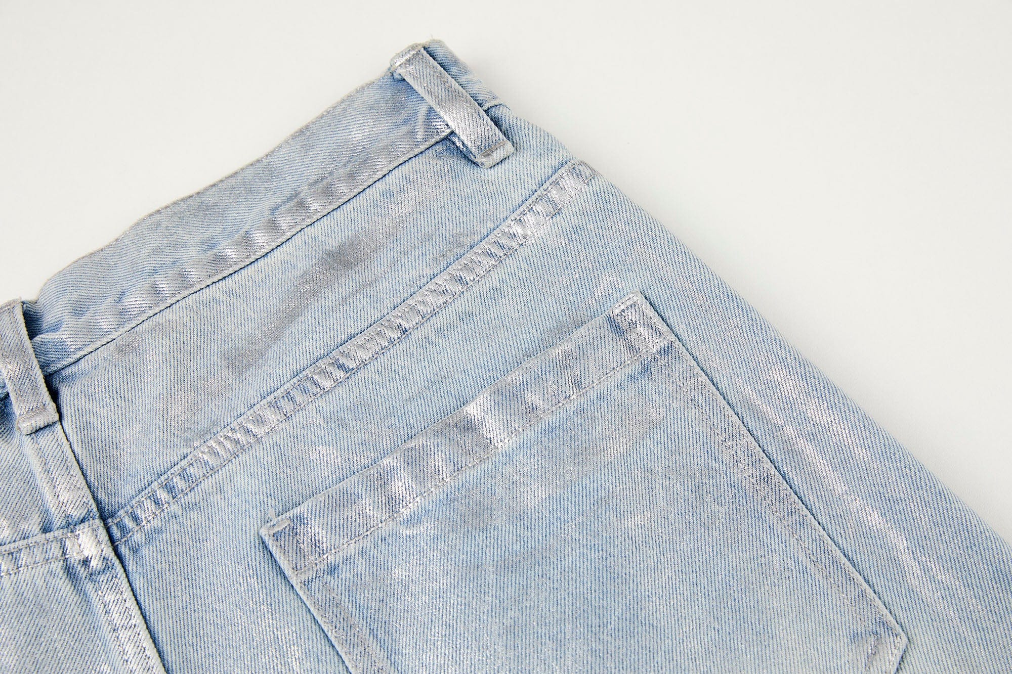 ORGANIC EMOTION Flying Bird Embroidered Washed Wide-Leg Jeans