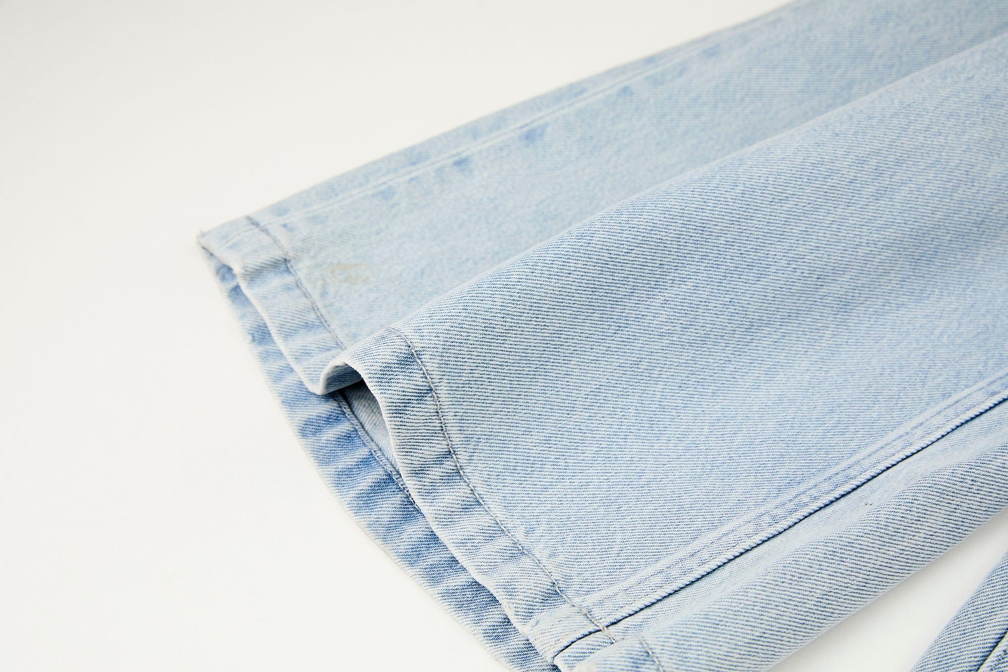 ORGANIC EMOTION Flying Bird Embroidered Washed Wide-Leg Jeans