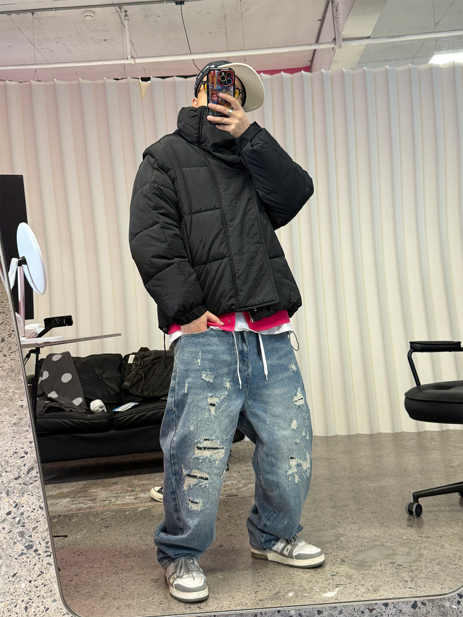 ME DA IGUAL Washed Distressed Tapered Jeans