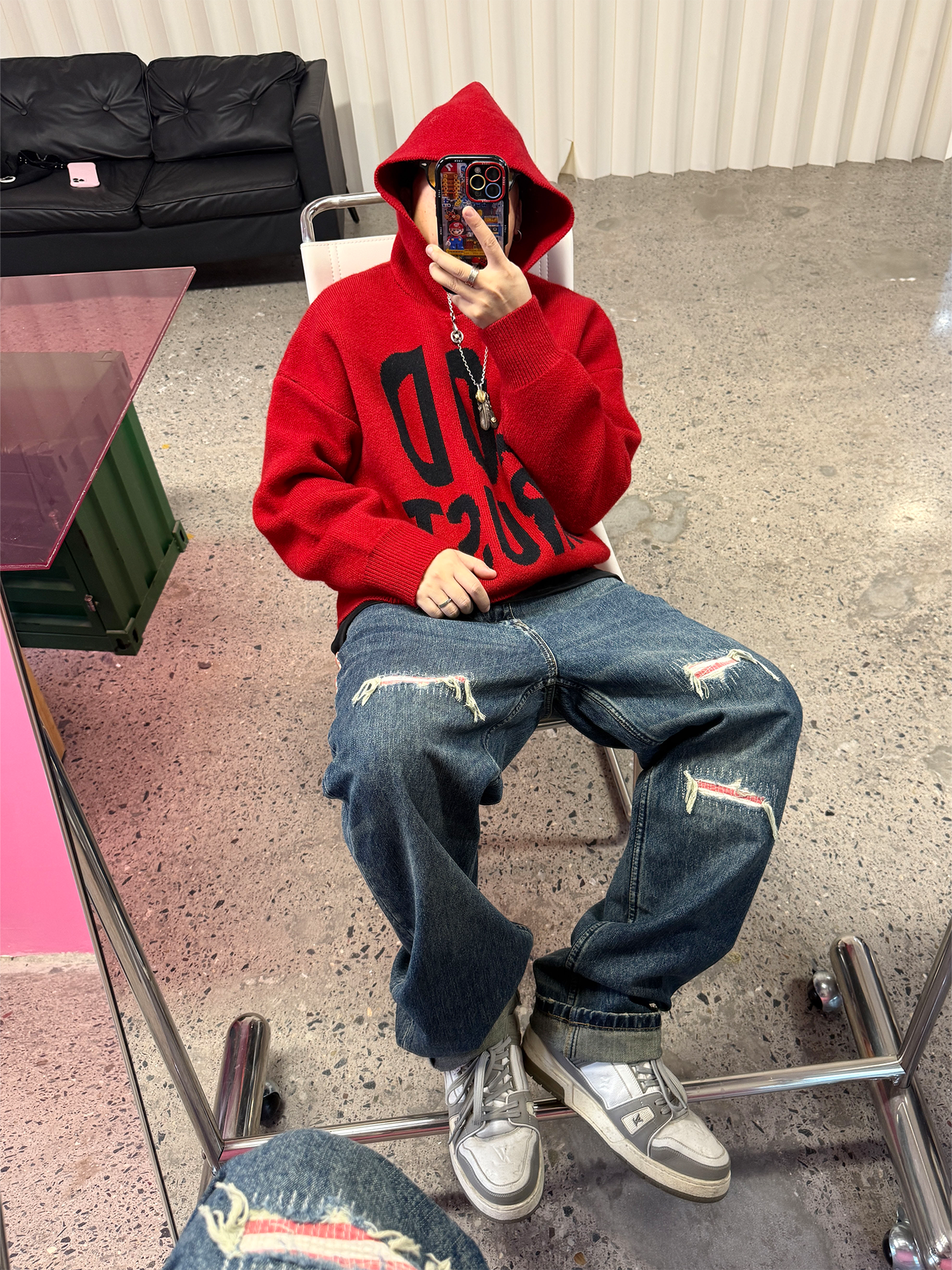 ME DA IGUAL Distressed Patch Washed Oversized Jeans