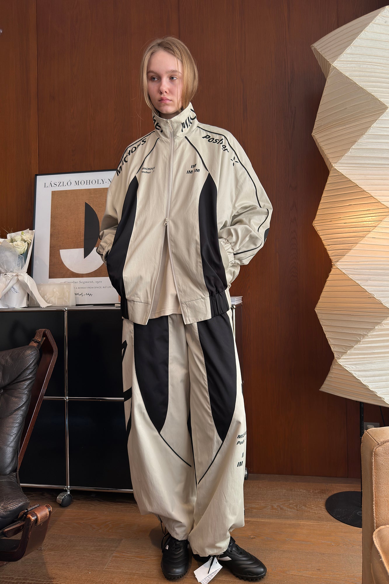 MIICHOUS Contrast Panel 3A Graphic Drawstring-Hem Track Pants