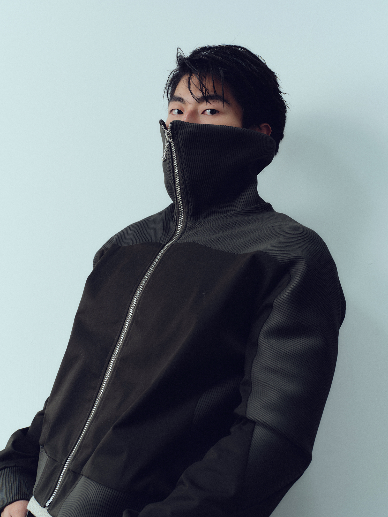 KADAKADA Rib-Spliced Stand-Collar Cropped Jacket