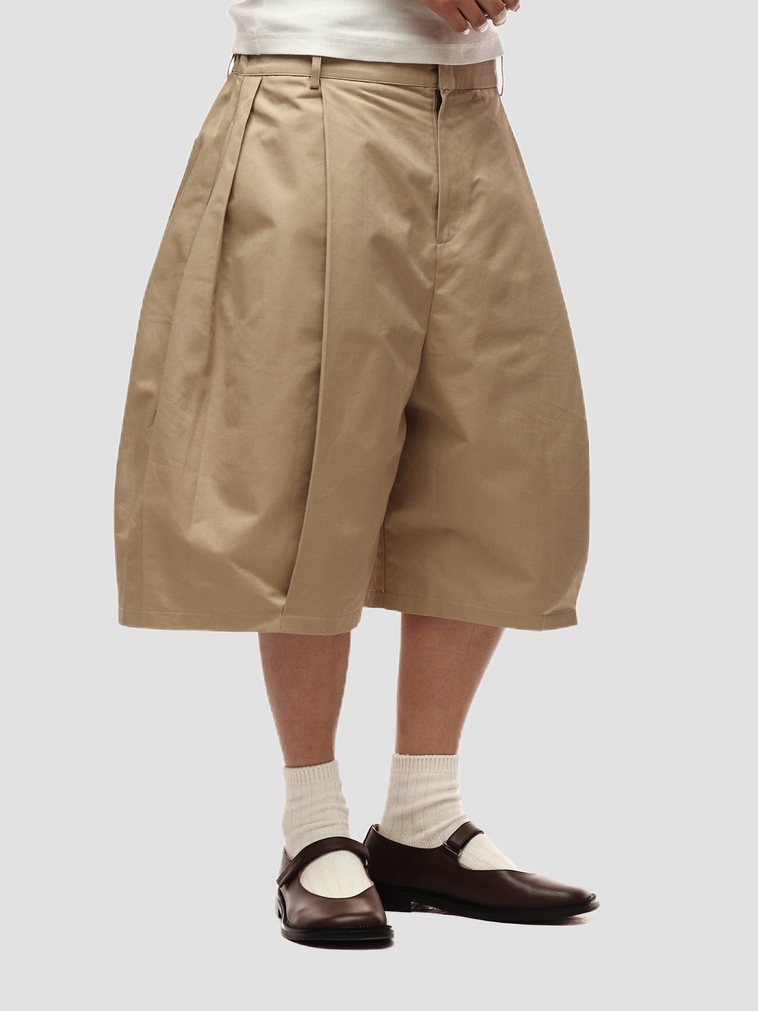 6CRAYON Retro Double-Pleat Wide-Leg Shorts Khaki