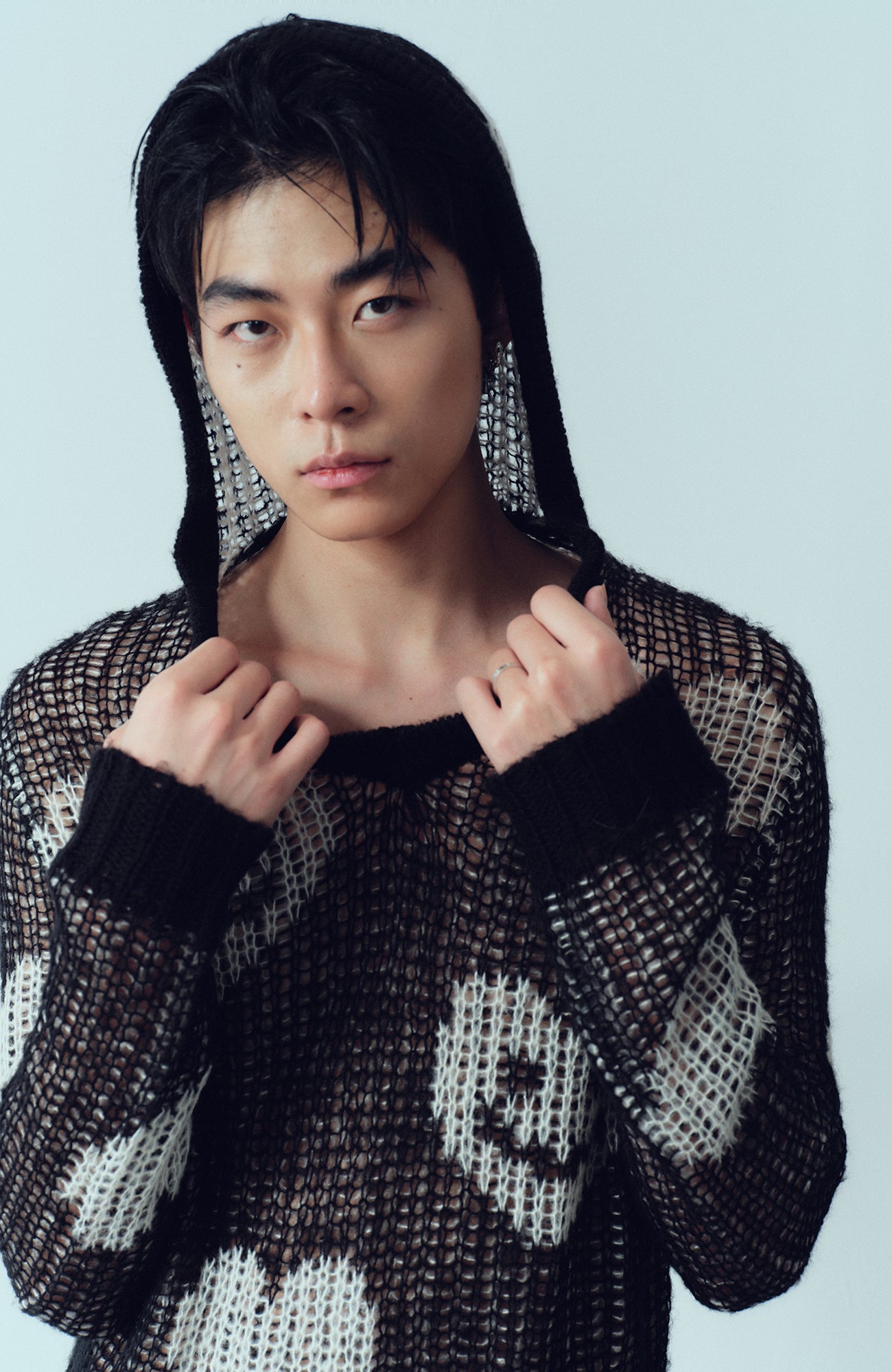 KADAKADA Smiling Heart Jacquard Knit Hoodie