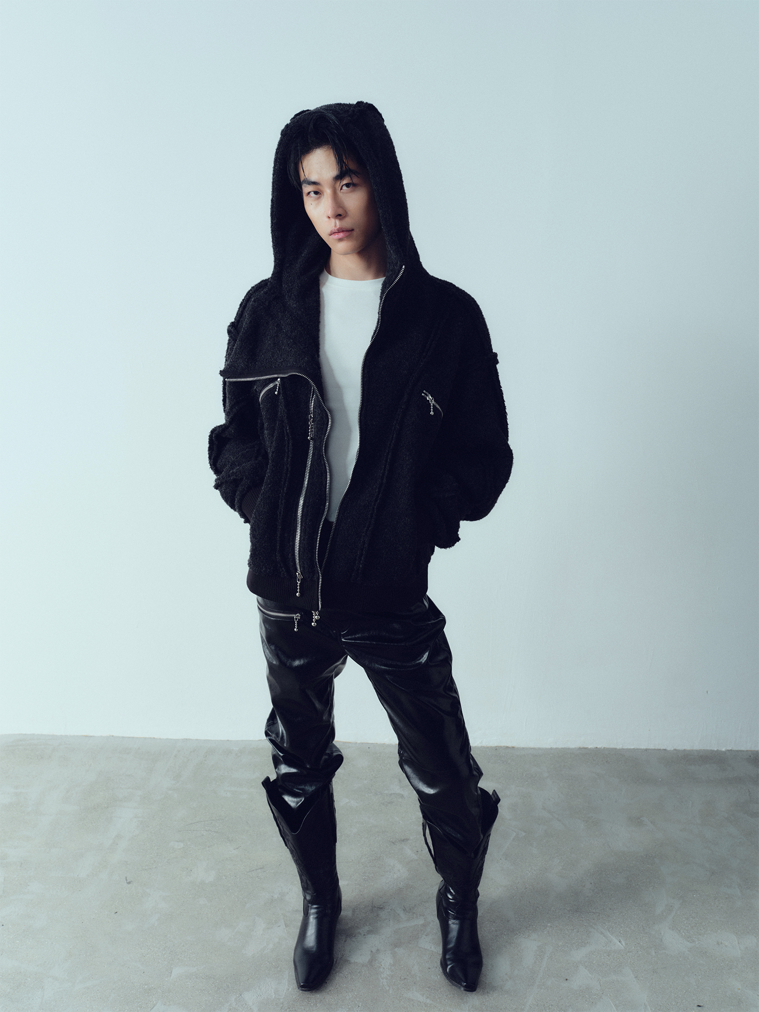 KADAKADA Wooly Raw-Stitch Panel Hooded Jacket