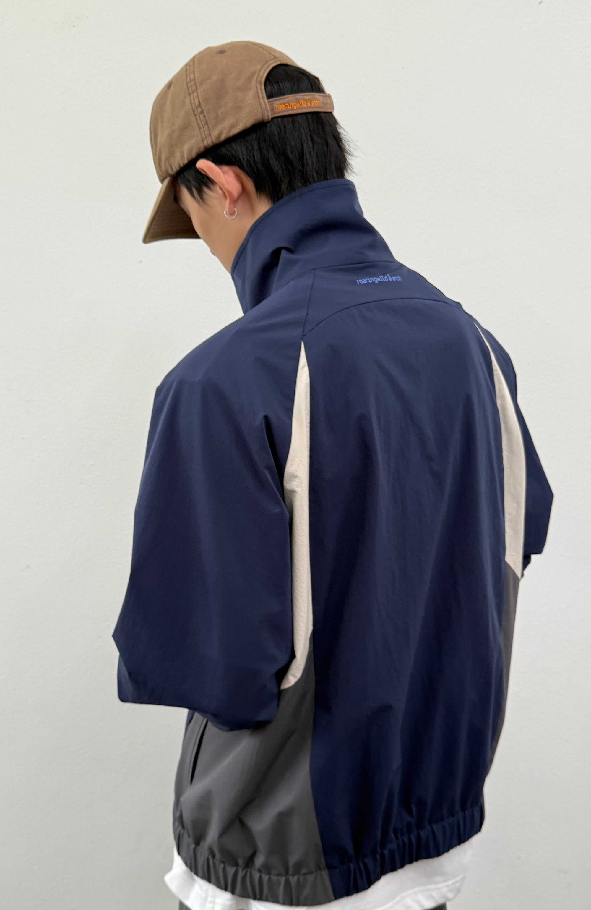 ROARINGWILD A ARCH Embroidered Graphic Raglan Jacket