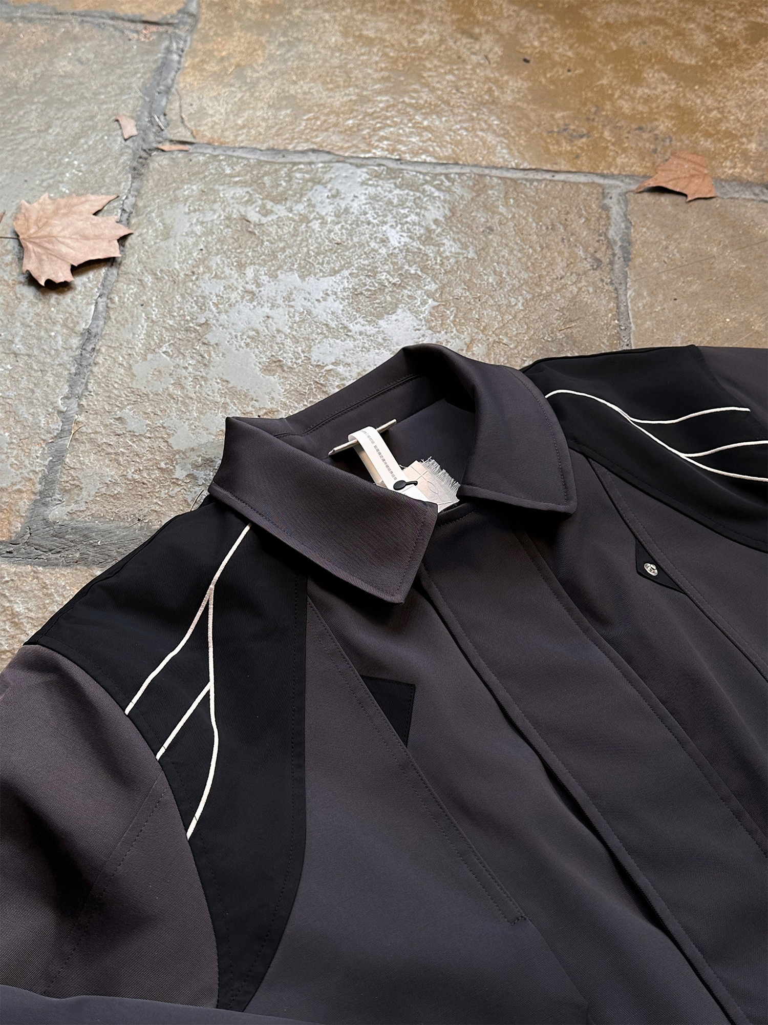 ESAIAS Satin Contrast Panel Puffer Jacket