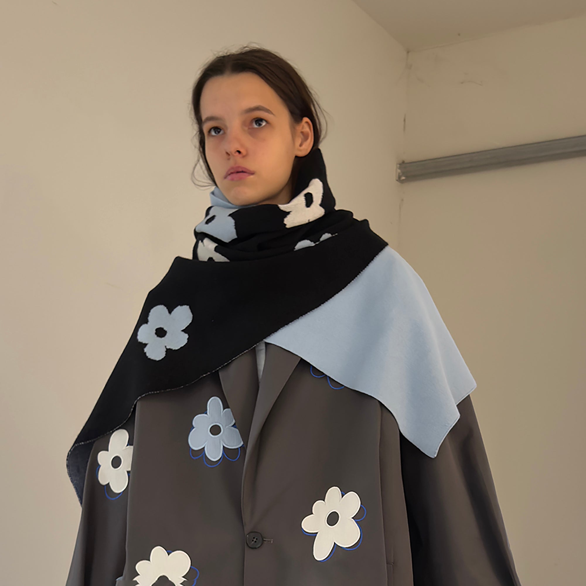 MIICHOUS Floral Jacquard Contrast Scarf, premium urban and streetwear designers apparel on PROJECTISR.com, MIICHOUS