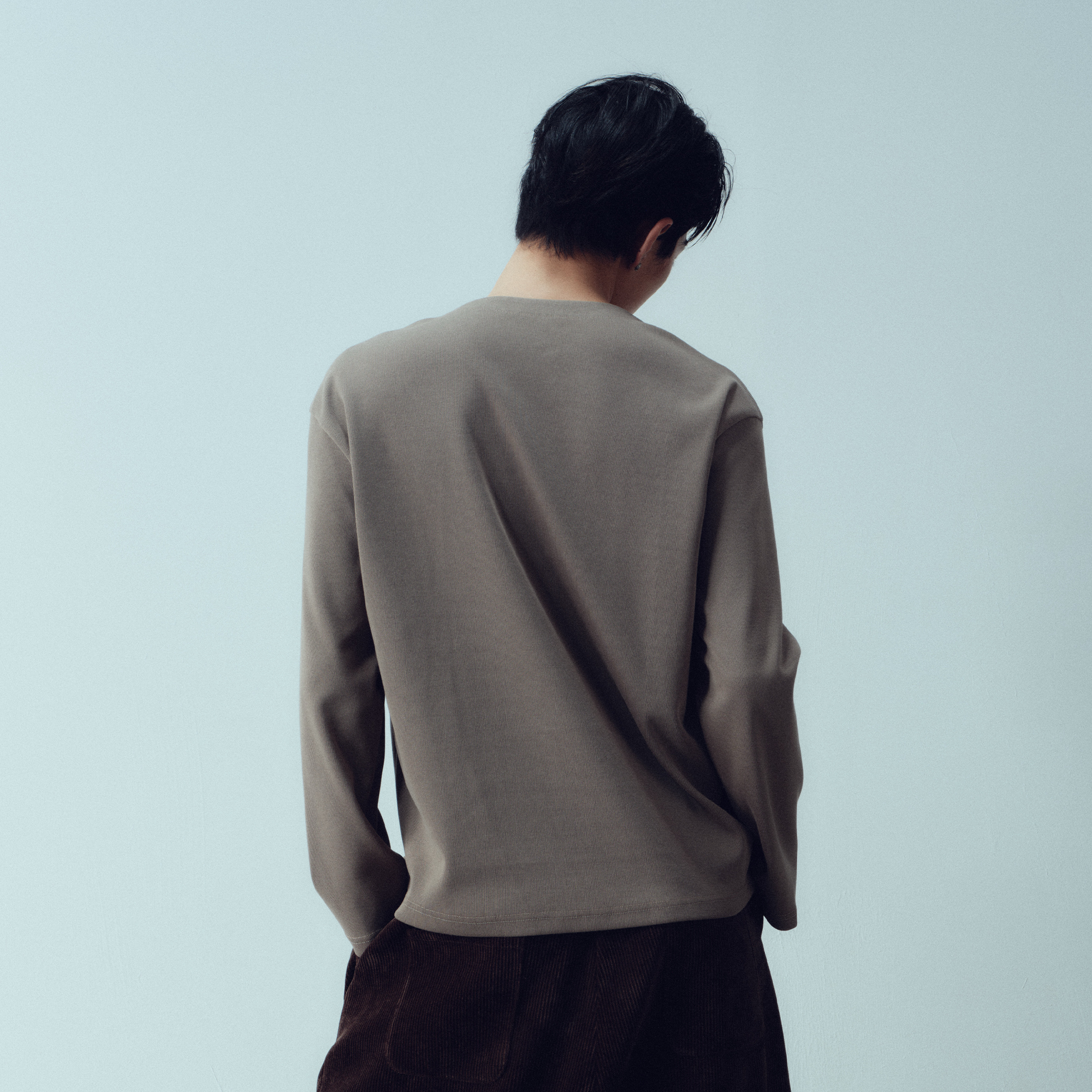 KADAKADA Buttoned Curved Placket Ribbed Knit Top