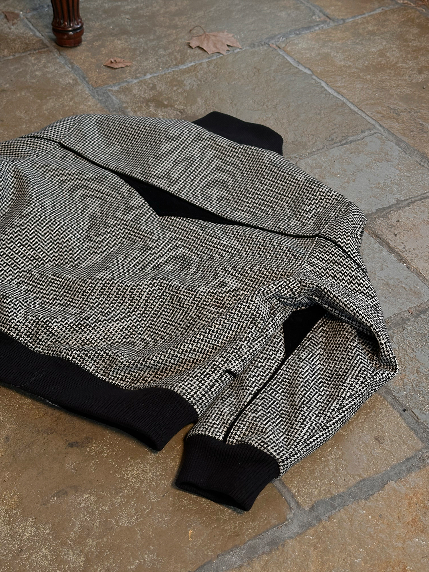 ESAIAS Houndstooth Panel Stand Collar Wool-Blend Jacket