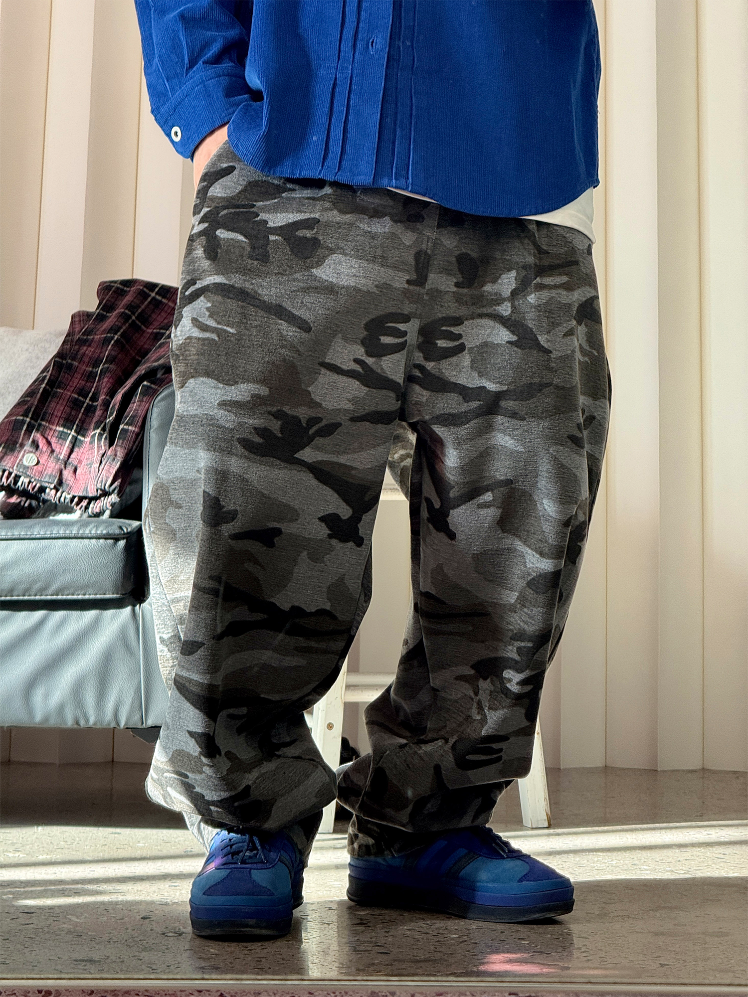 ME DA IGUAL Camo Elastic Waistband Tappered Pants, premium urban and streetwear designers apparel on PROJECTISR.com, ME DA IGUAL