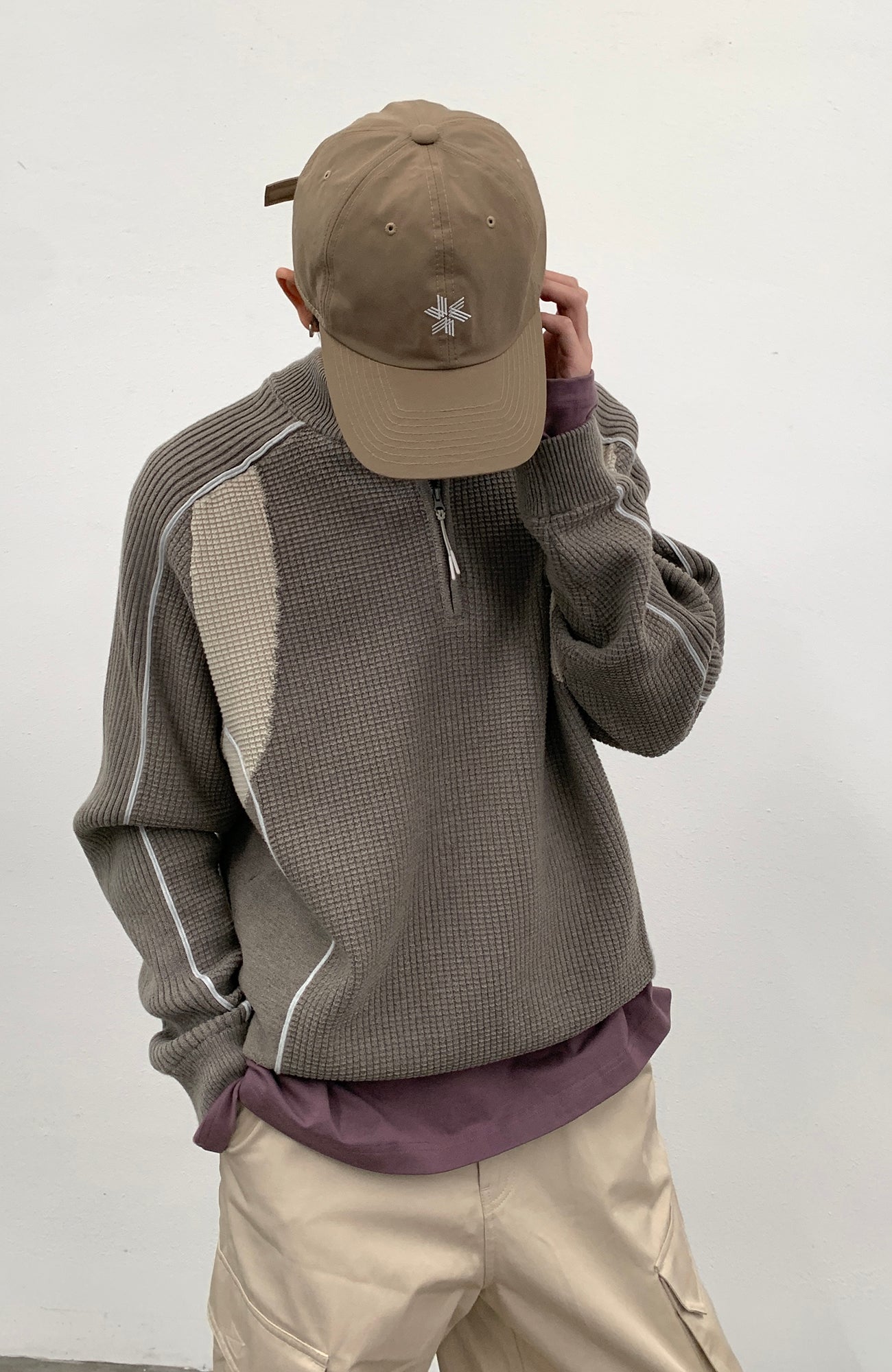 ROARINGWILD A ARCH Contrast Panel Raglan Half-Zip Sweater