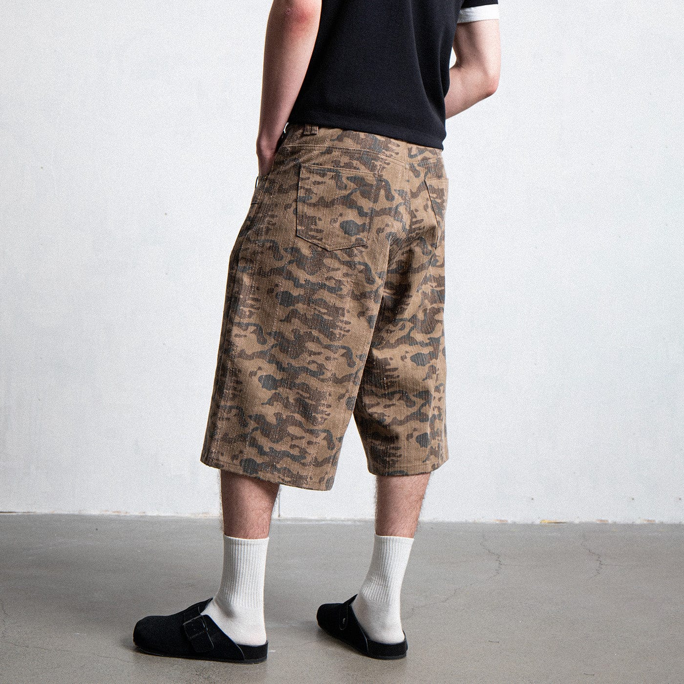 LEONSENSE Deconstructed Camo Cargo Shorts