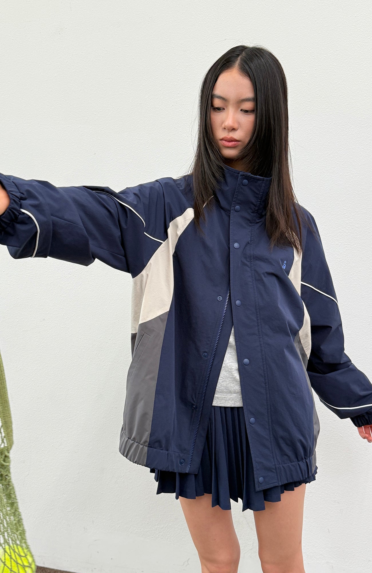 ROARINGWILD A ARCH Embroidered Graphic Raglan Jacket