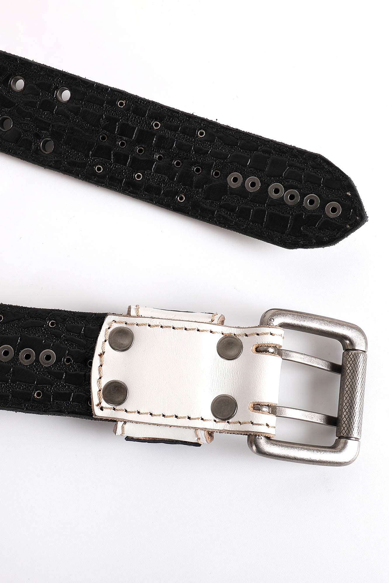 DND4DES Geometric Chain Studded Leather Belt