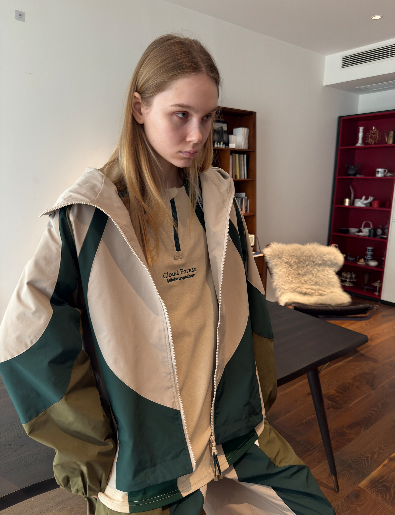 MIICHOUS Contrast Curved Panel Hooded Jacket