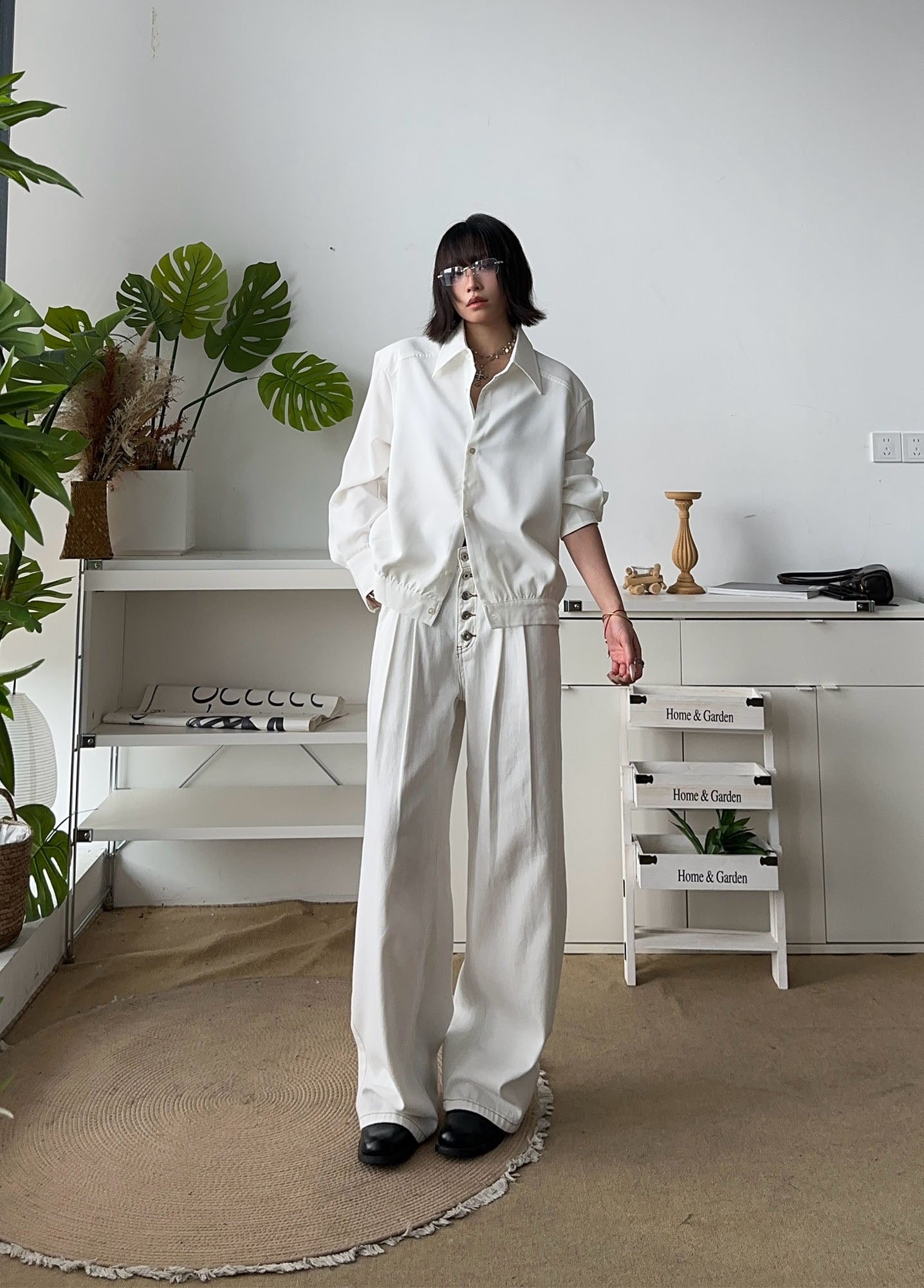 OKAYTHXBYE Classic Pleated Wide-Leg Jeans