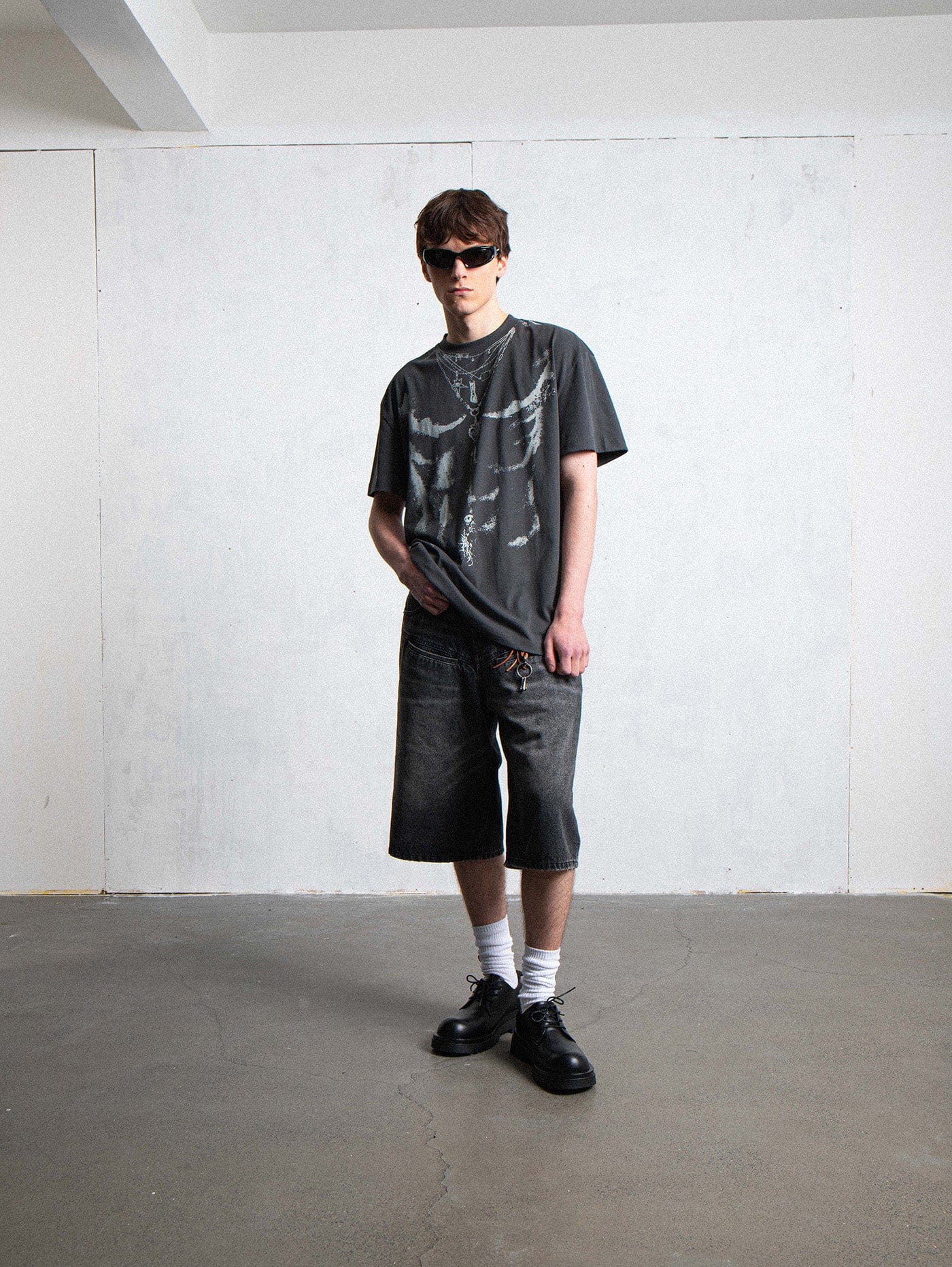 LEONSENSE Spliced Washed Oversized Jeans Shorts