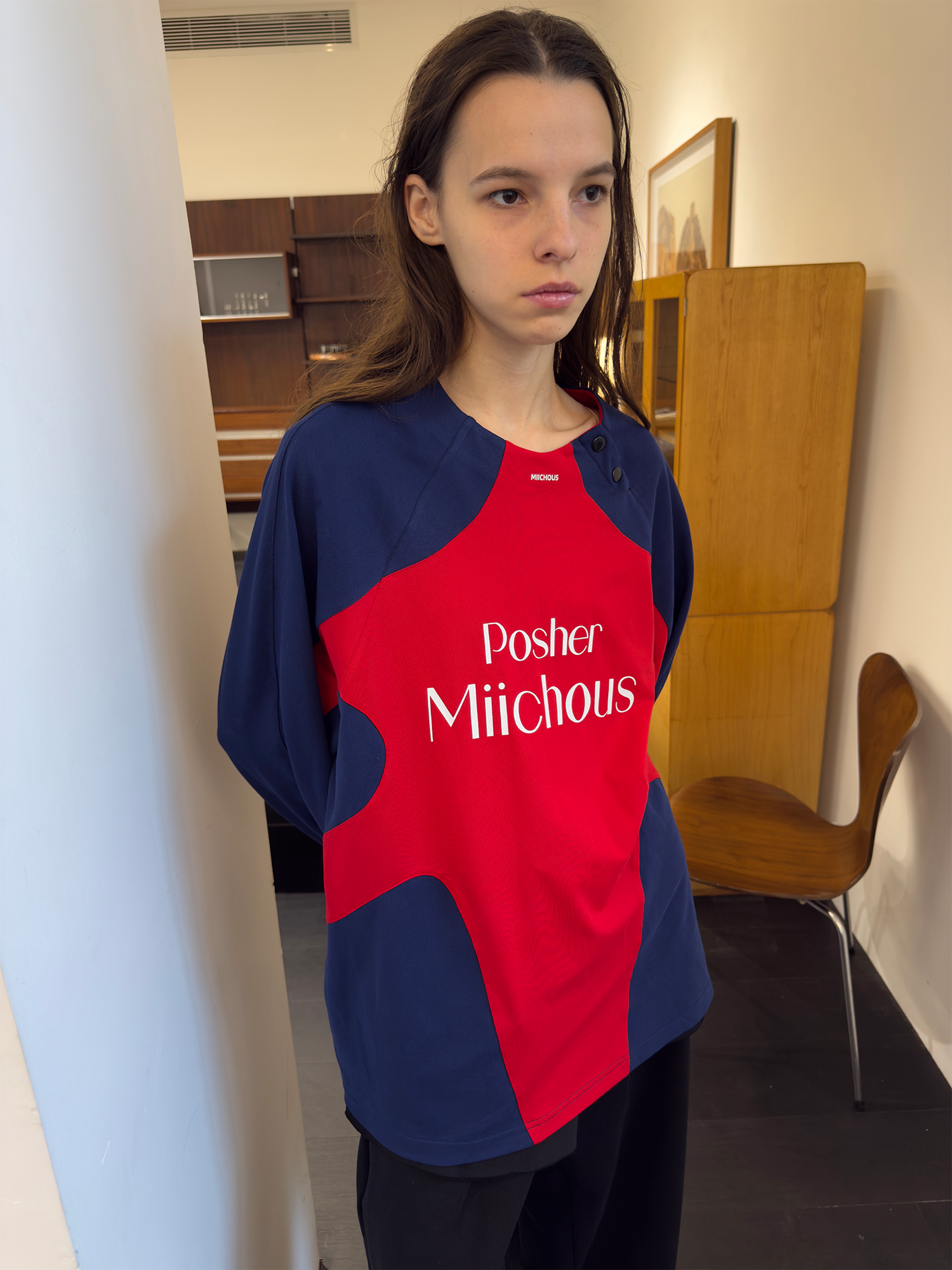 MIICHOUS Contrast Raglan Graphic Long-Sleeve Tee