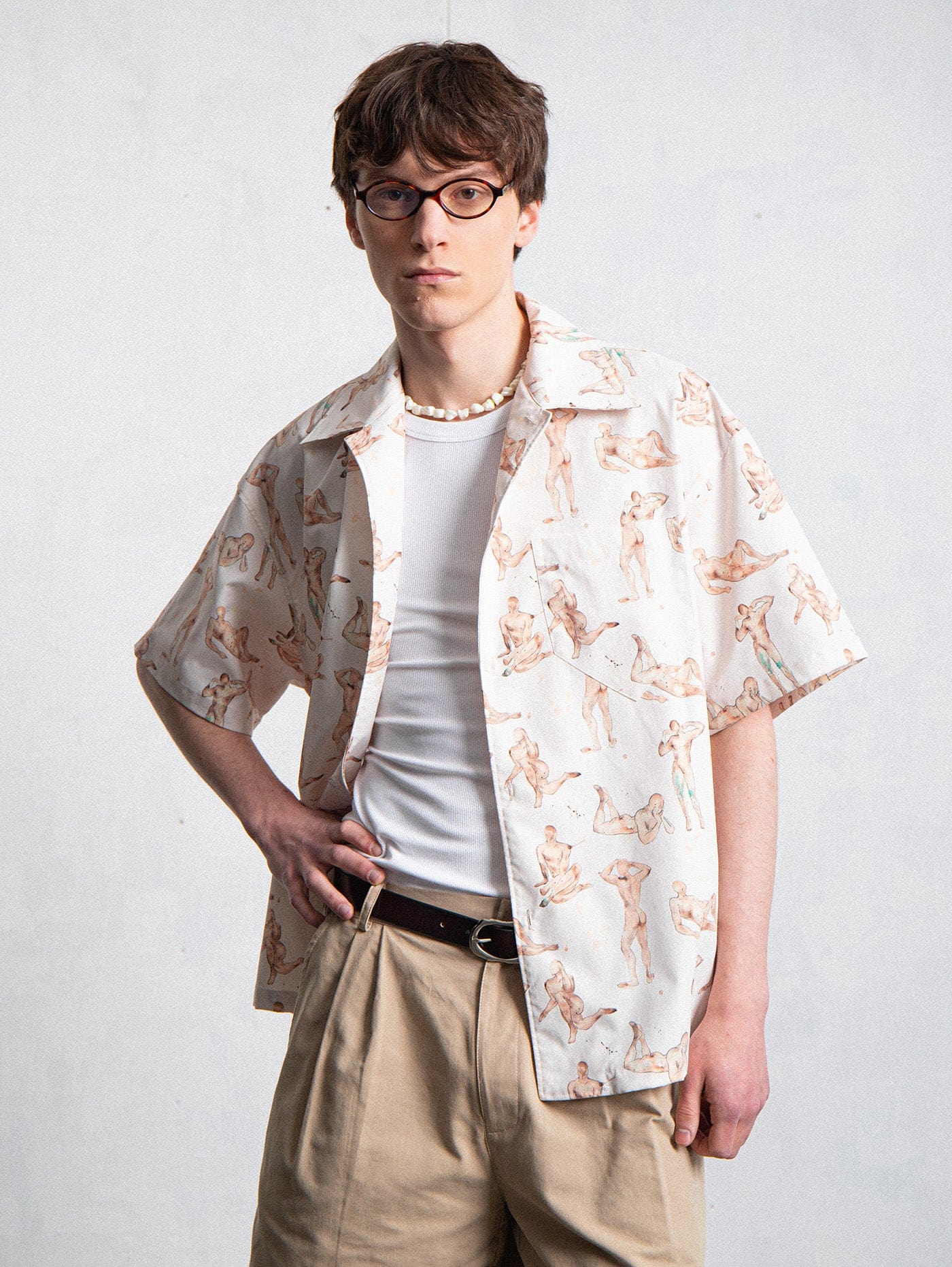 LEONSENSE Modern Body Full-Print Half Shirt