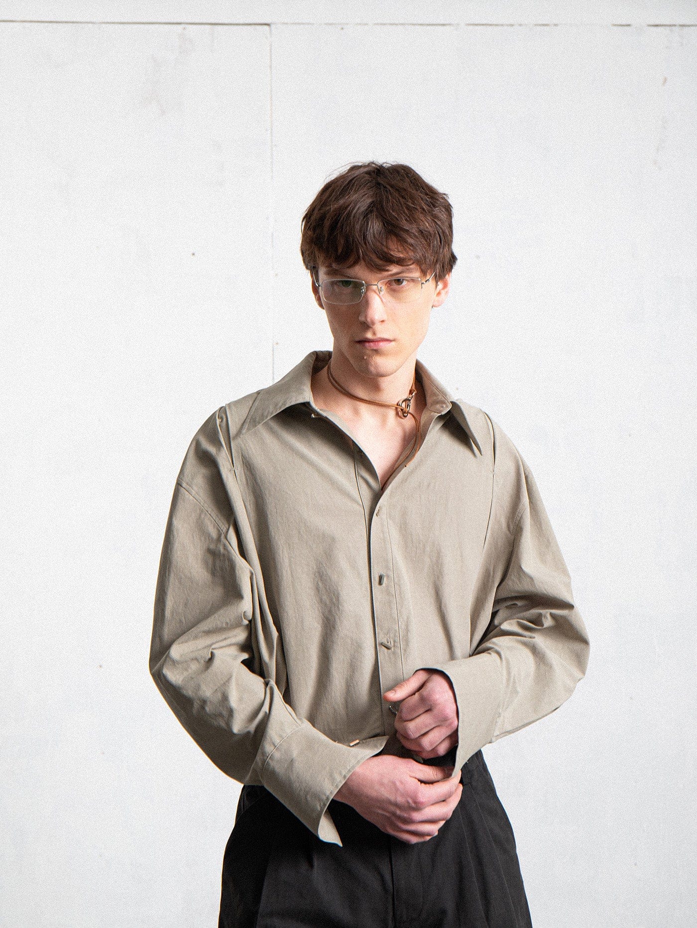 LEONSENSE Modern Pleated Shirt