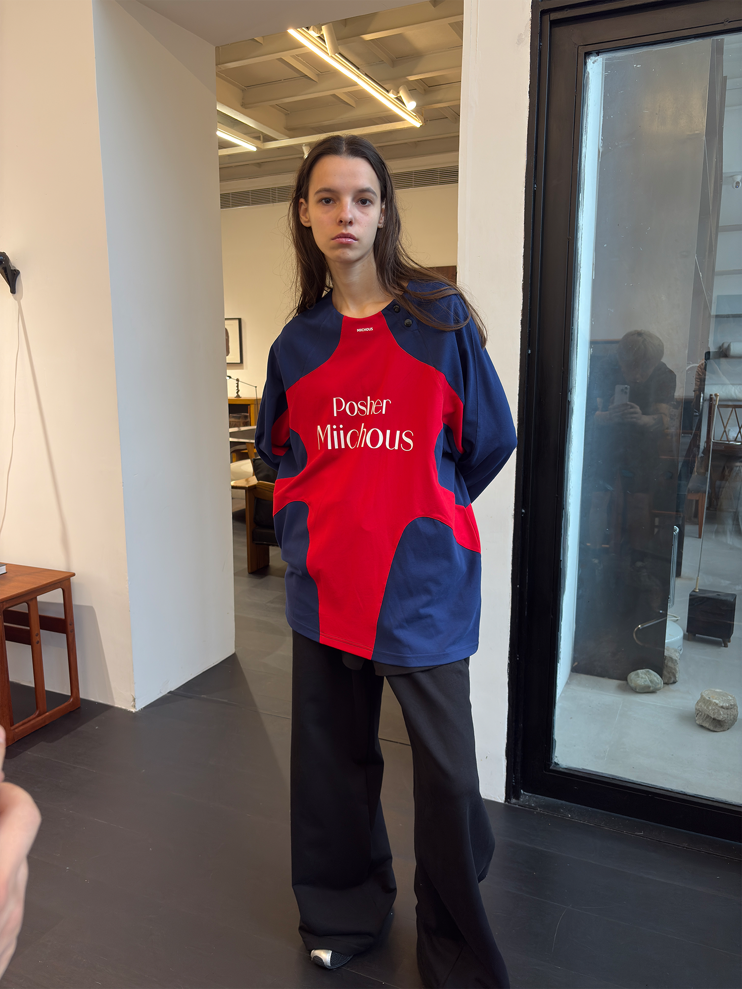 MIICHOUS Contrast Raglan Graphic Long-Sleeve Tee