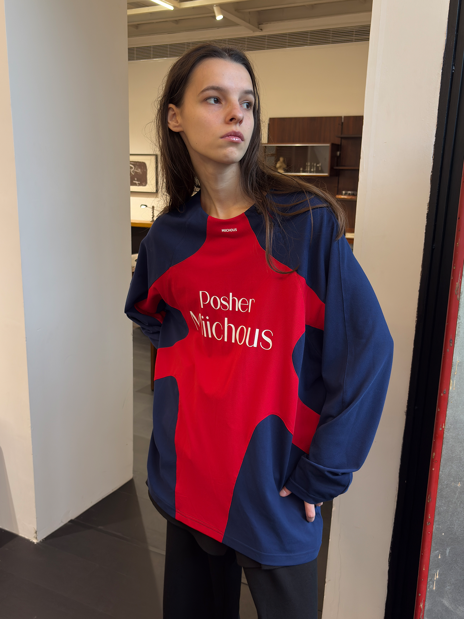 MIICHOUS Contrast Raglan Graphic Long-Sleeve Tee