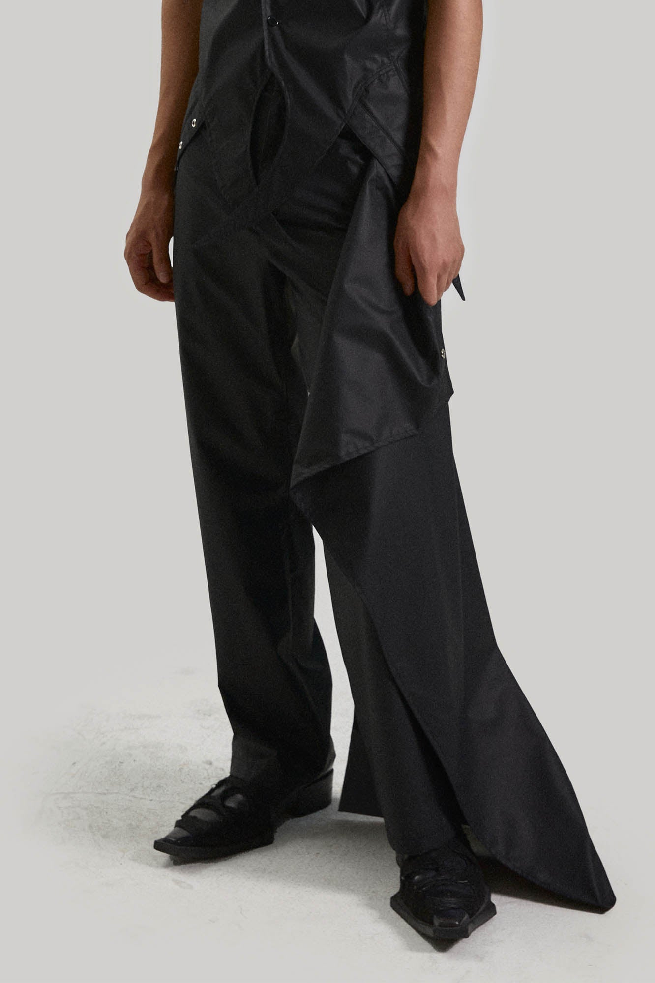 KADAKADA Detachable Cloak Faux Leather Pants