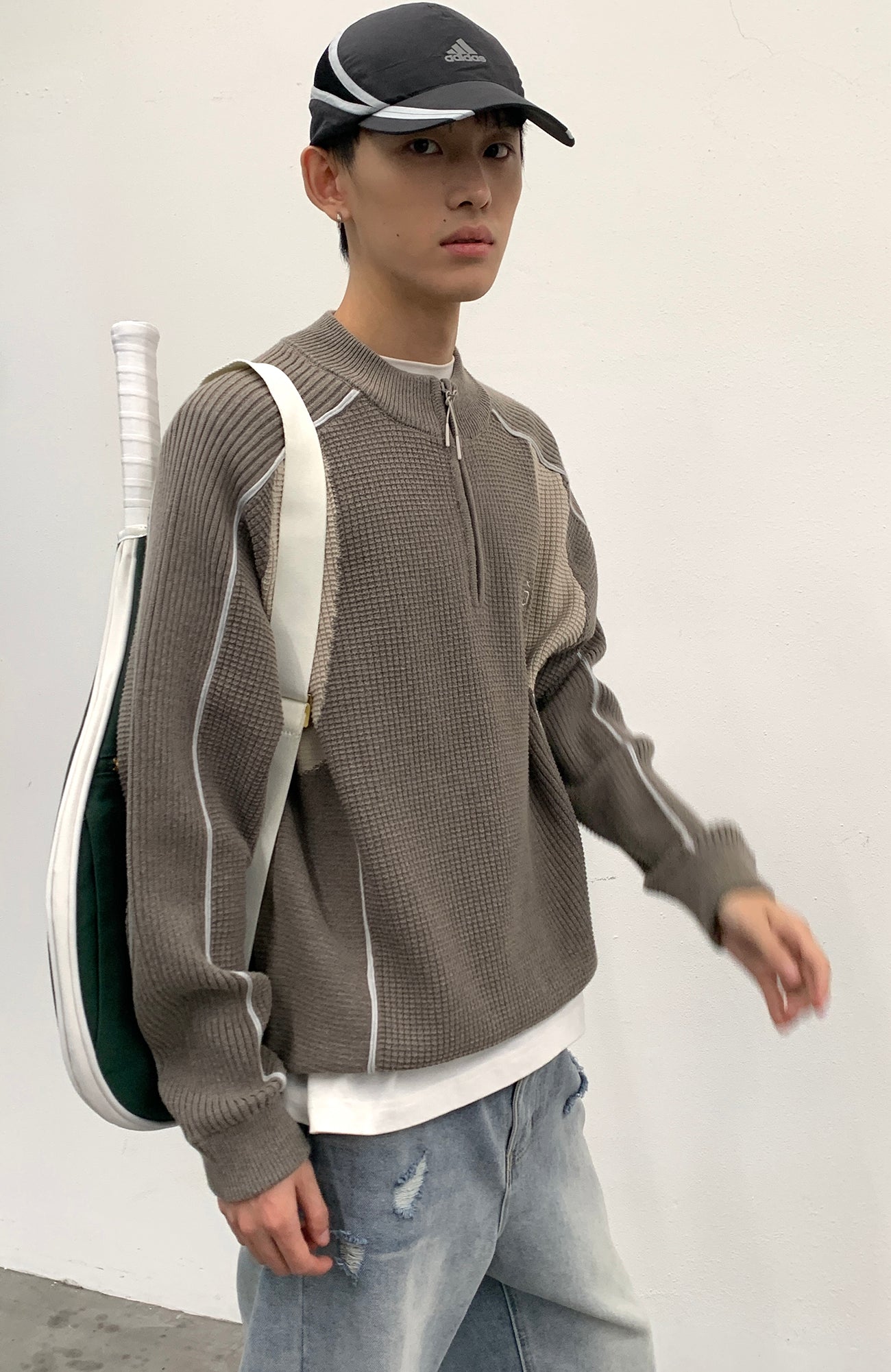 ROARINGWILD A ARCH Contrast Panel Raglan Half-Zip Sweater