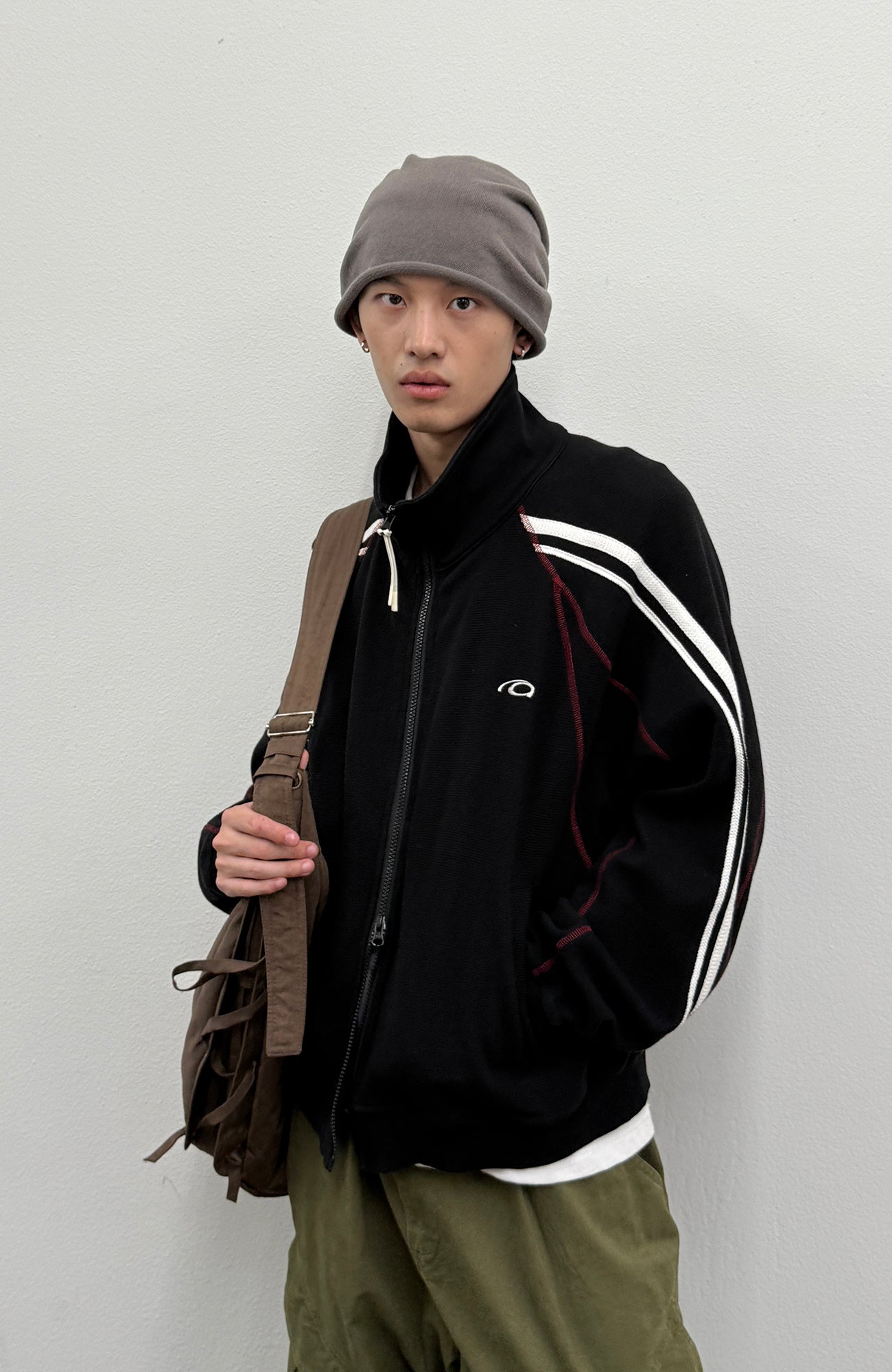 ROARINGWILD A ARCH Retro Stripe Raglan Track Jacket