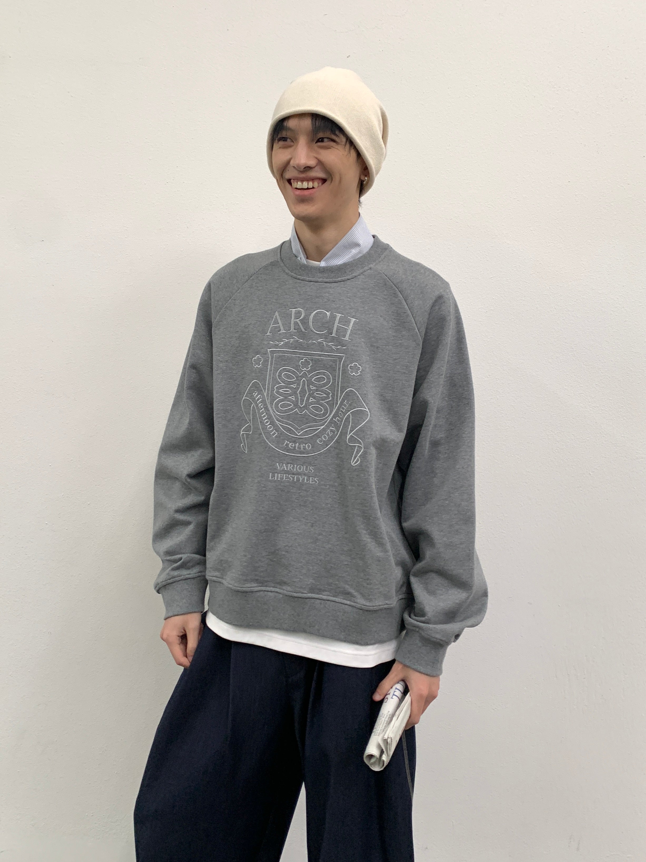 ROARINGWILD A ARCH Collegiate Loopback Raglan Sweatshirt