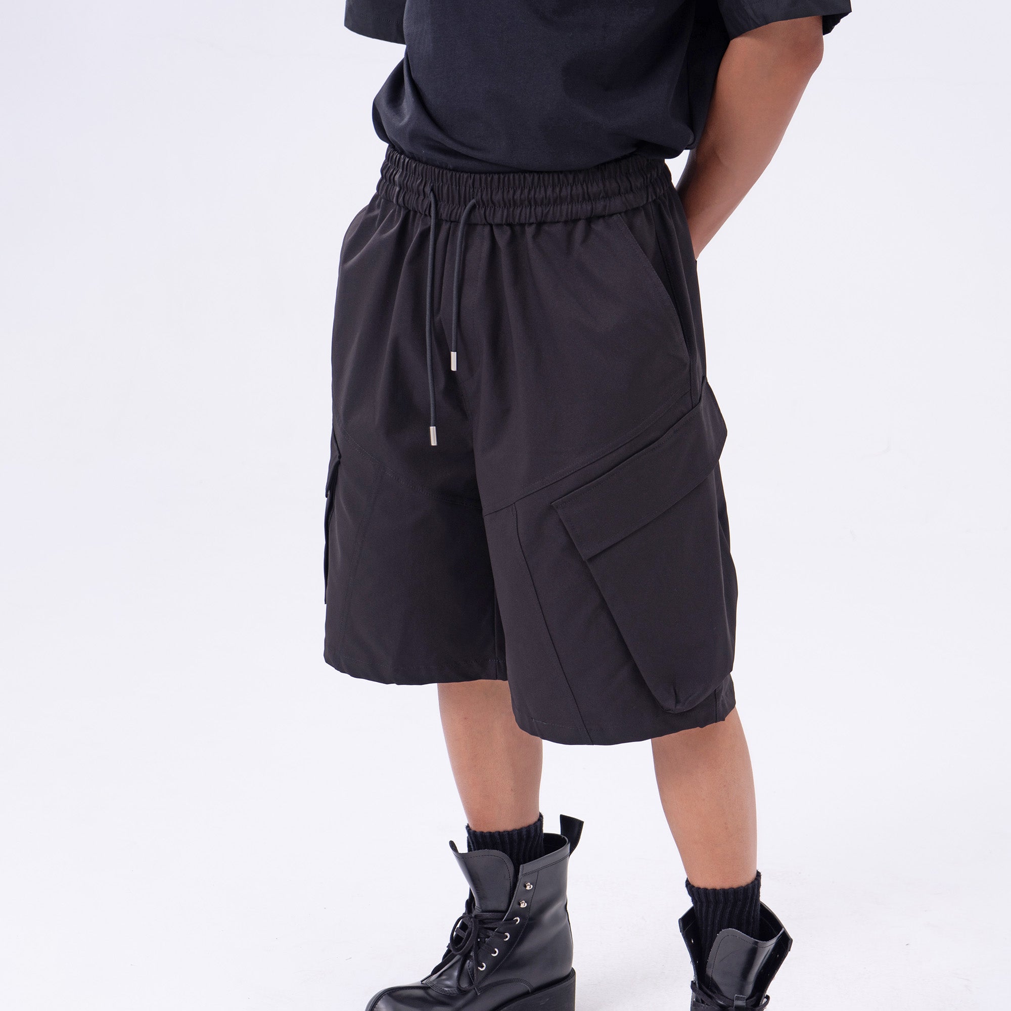 CLP Modern Deconstructed Multi Pockets Shorts