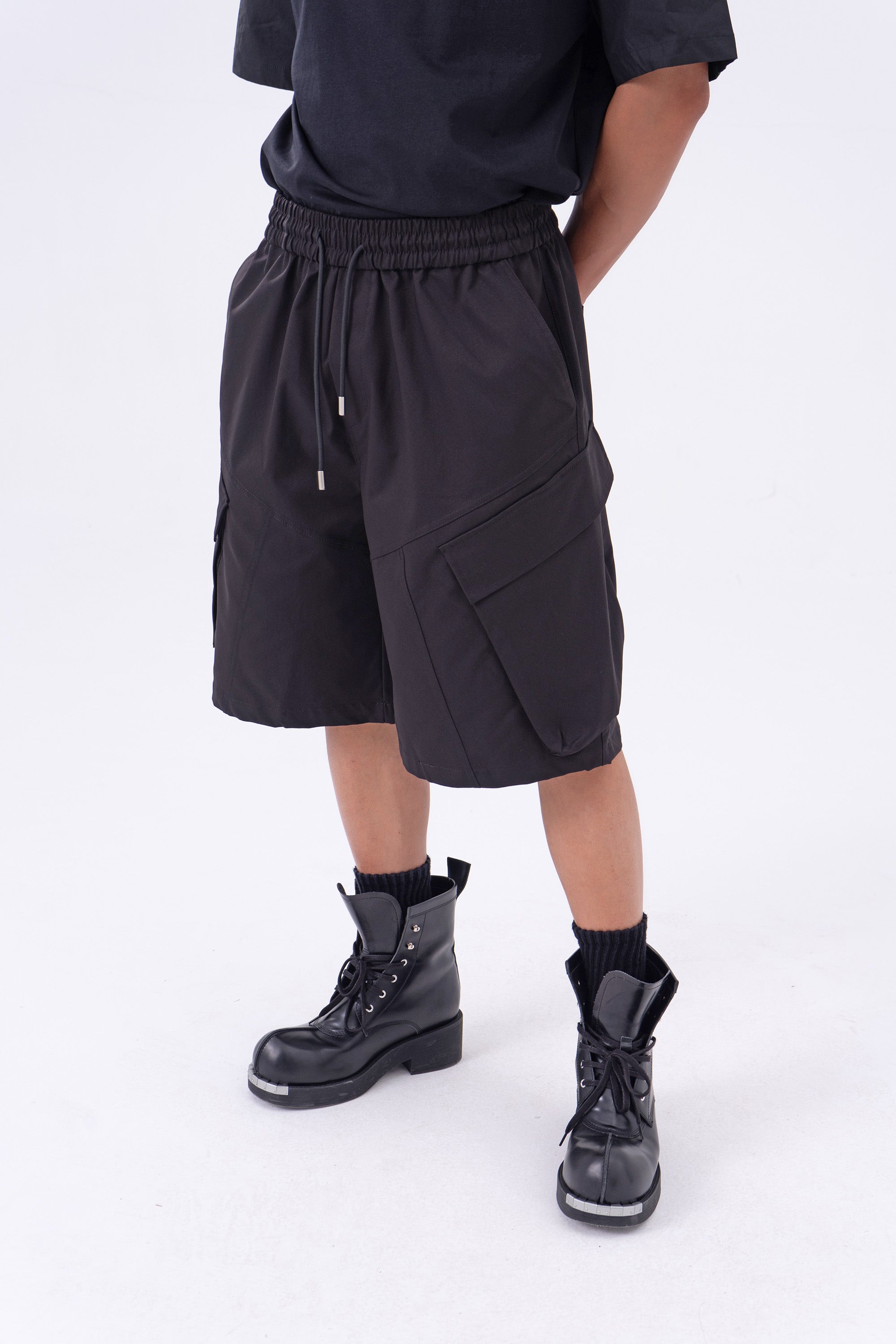 CLP Modern Deconstructed Multi Pockets Shorts